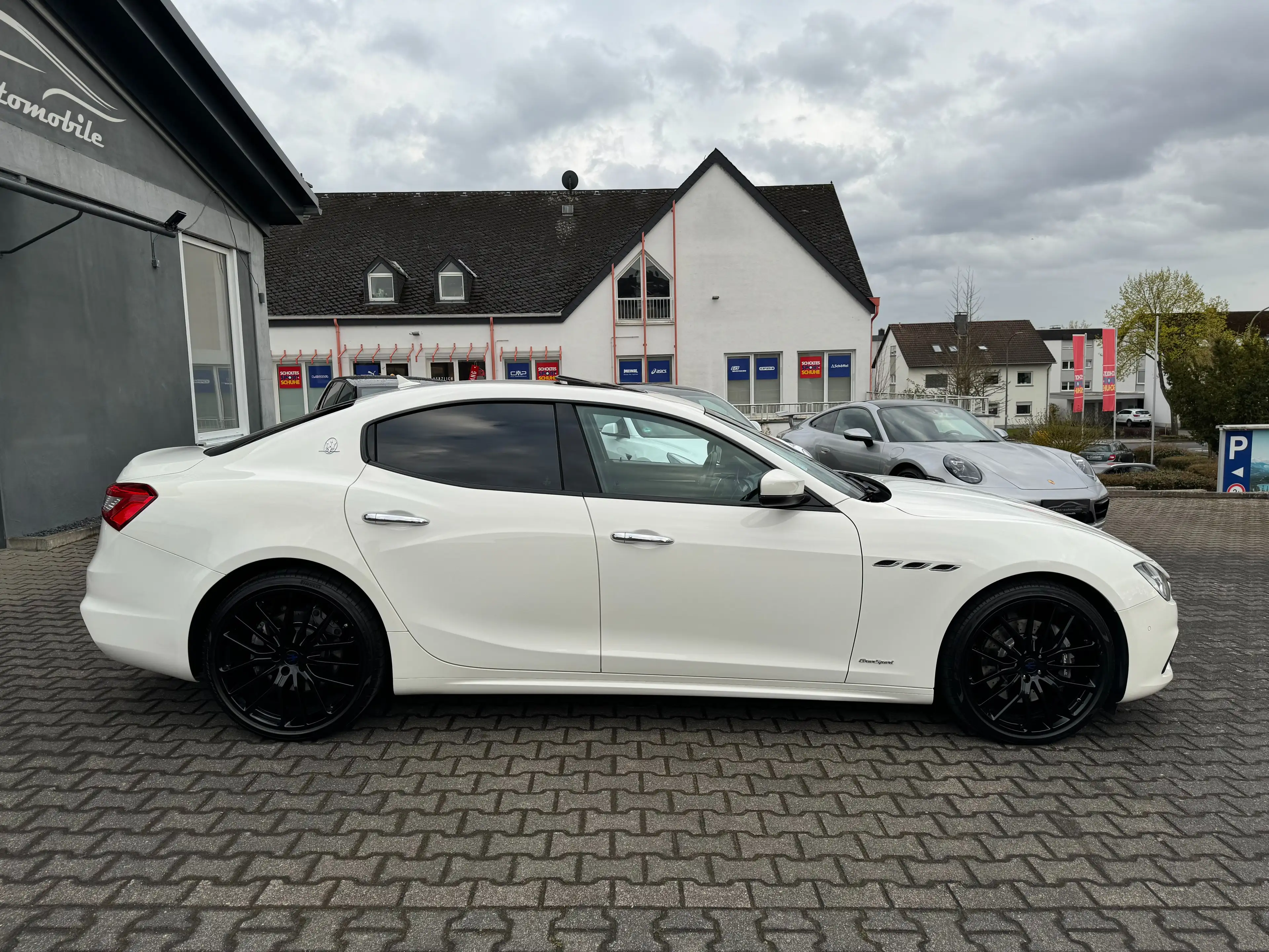 Maserati Ghibli SQ4*Gran Sport*voll*H&K*Klappenabgasanl.*uvm.. — photo 6