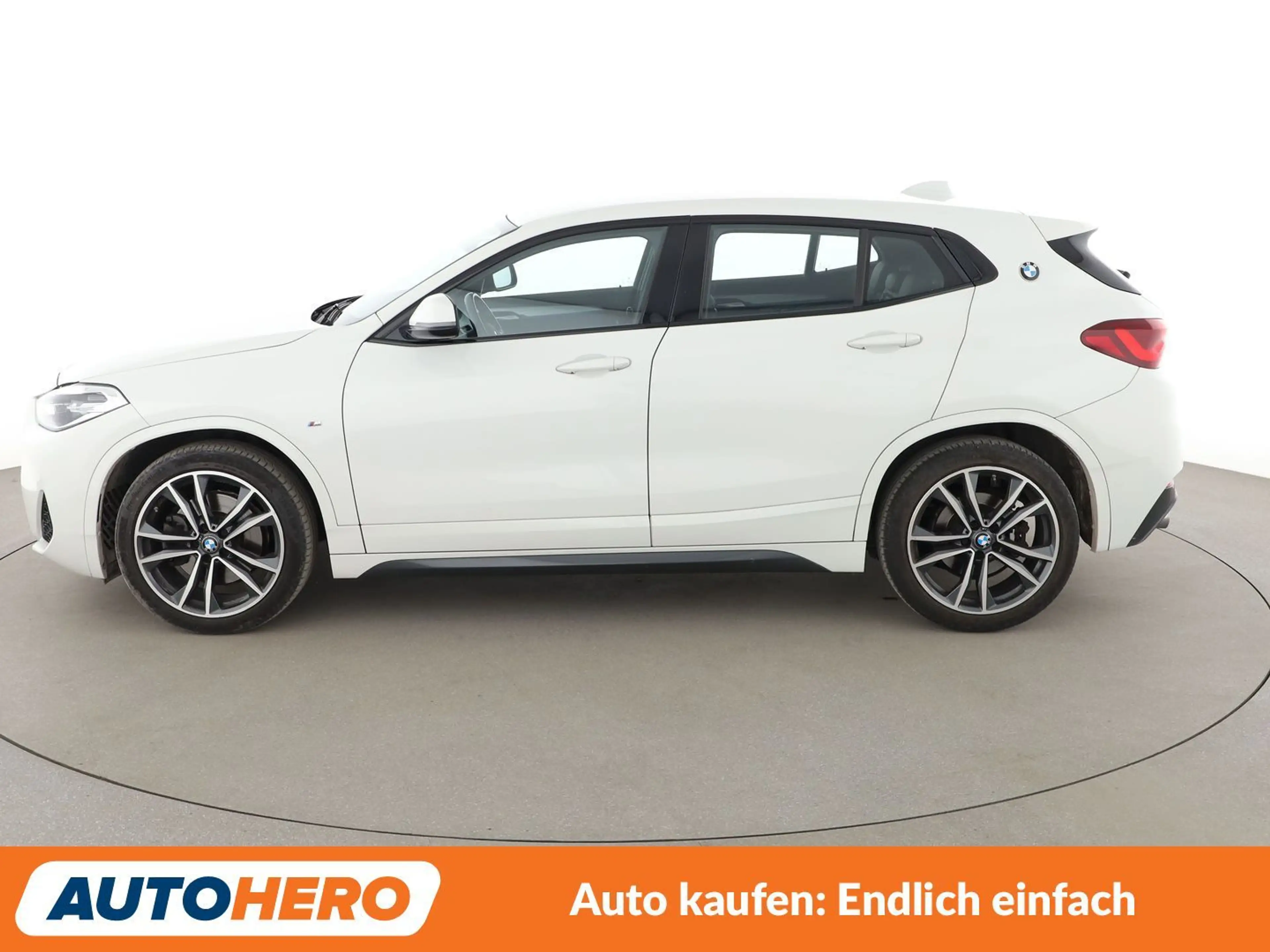 BMW X2 sDrive 20i M Sport Aut.*NAVI*PDC*TEMPO* — photo 3