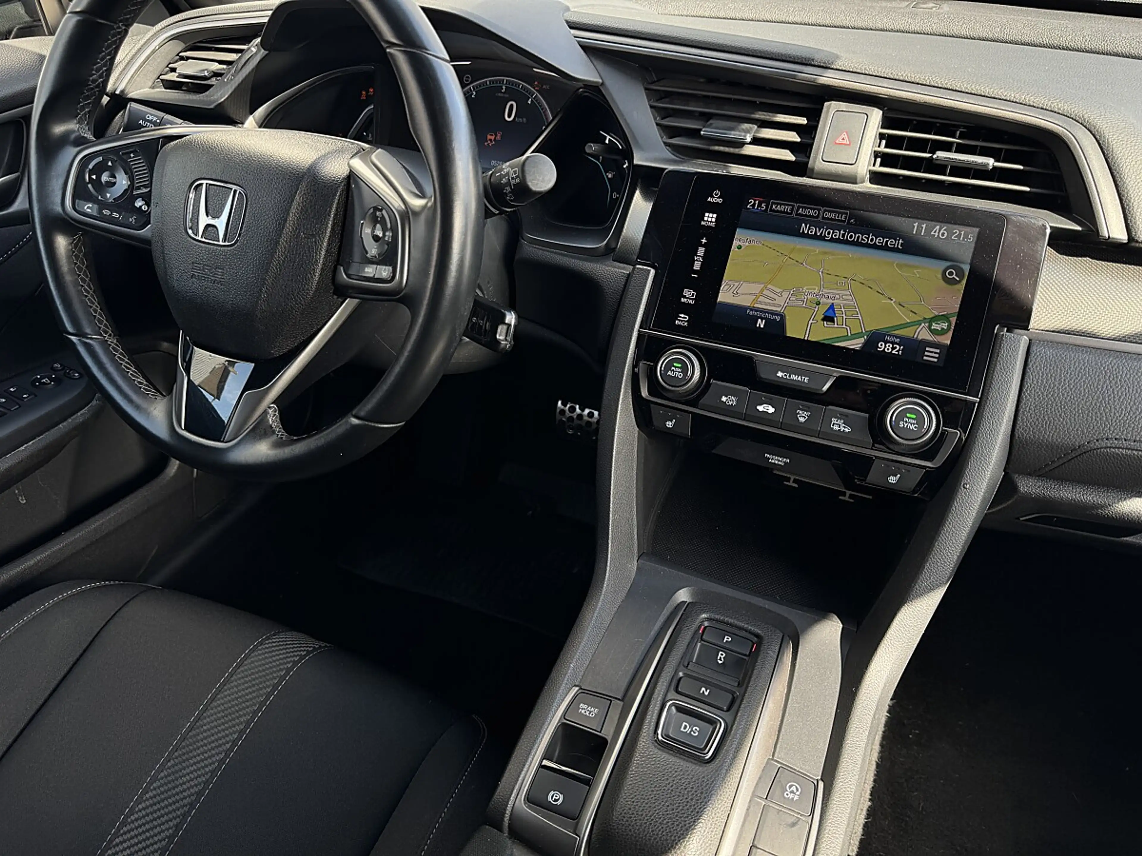 Honda Civic 1.6 i-DTEC Elegance Aut. — photo 7