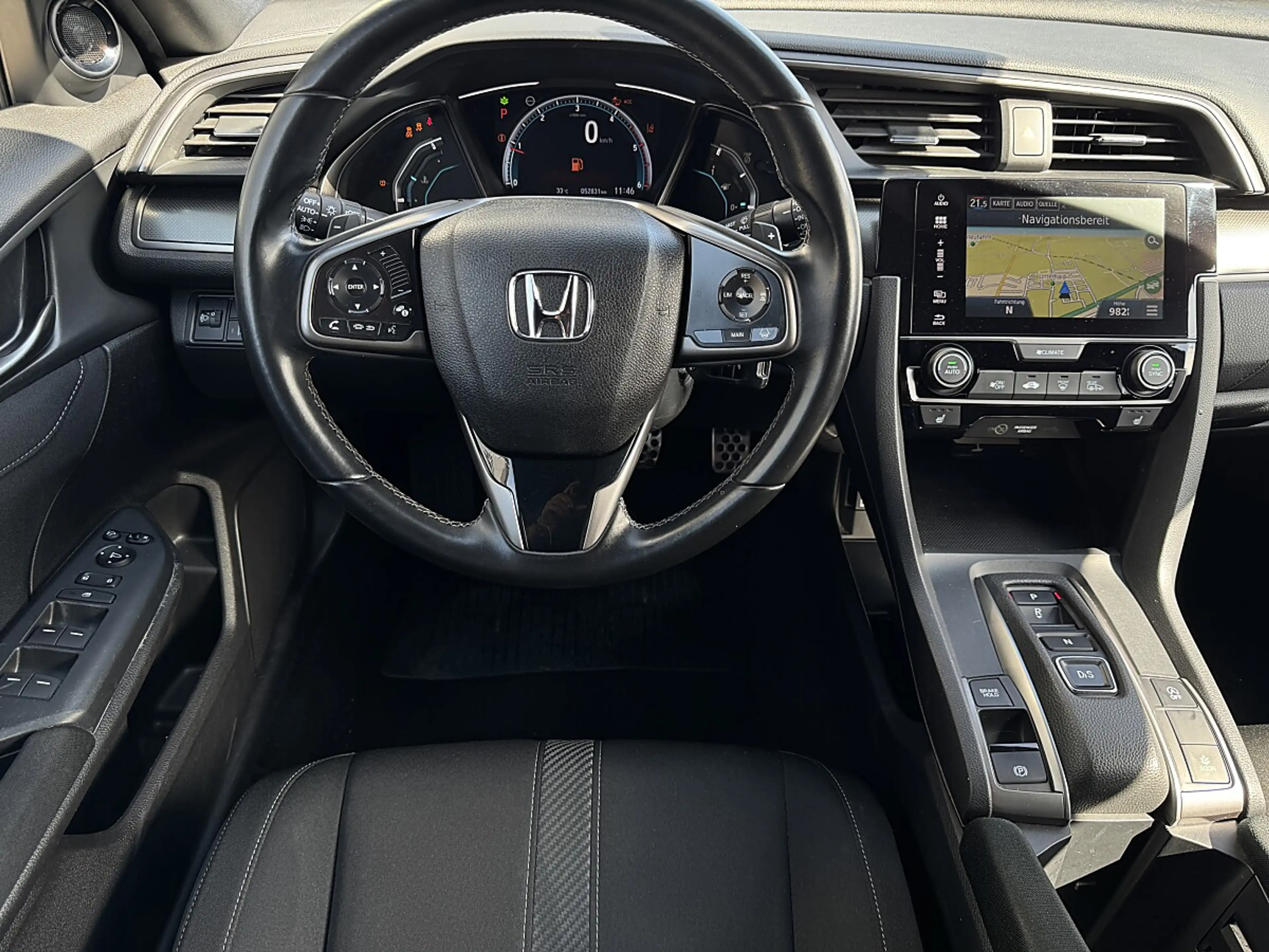 Honda Civic 1.6 i-DTEC Elegance Aut. — photo 9