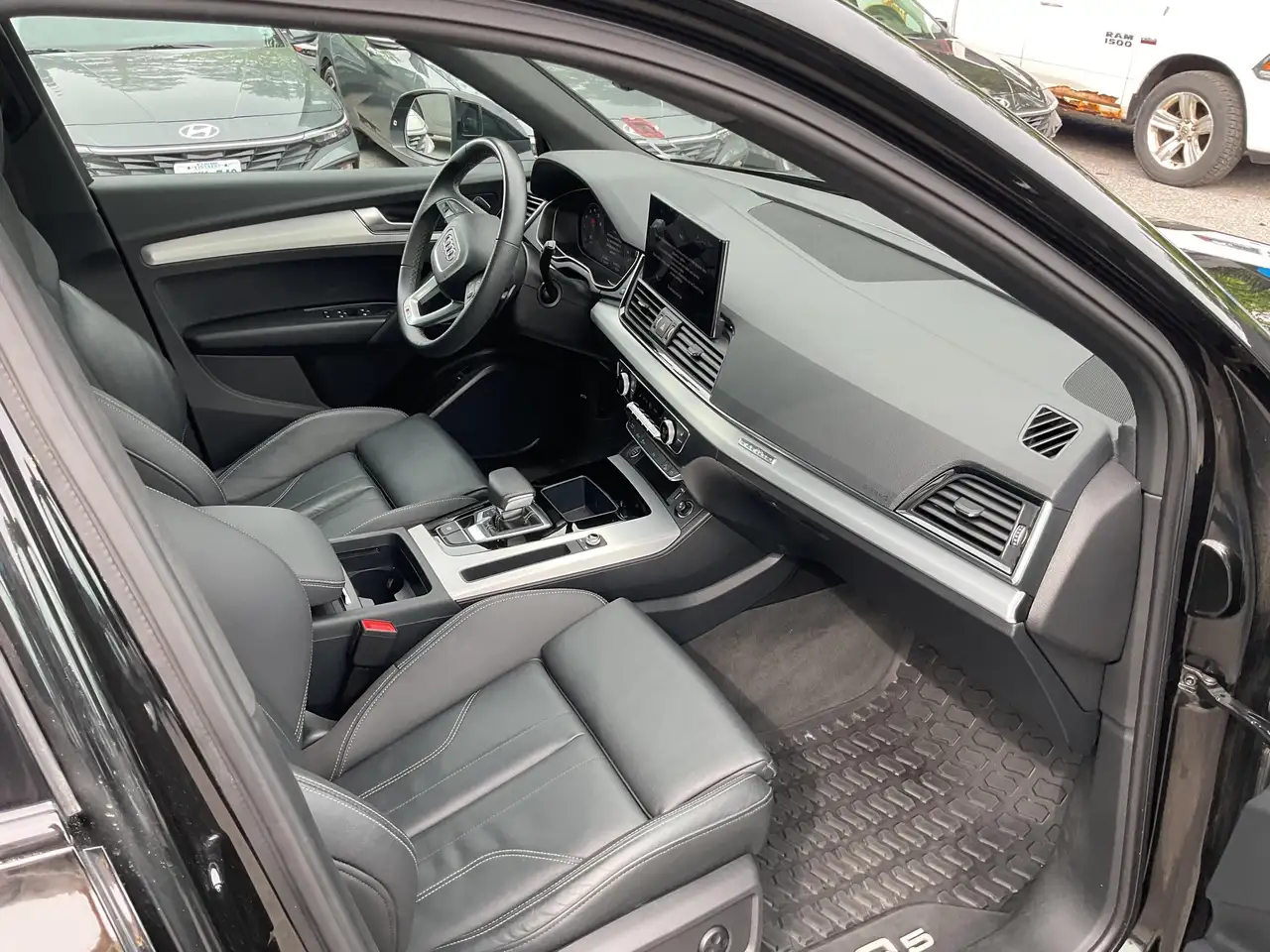 Audi Q5 снимка Audi Q5