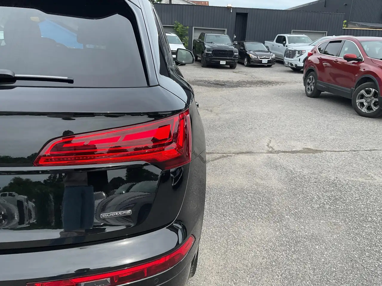 Audi Q5 снимка Audi Q5