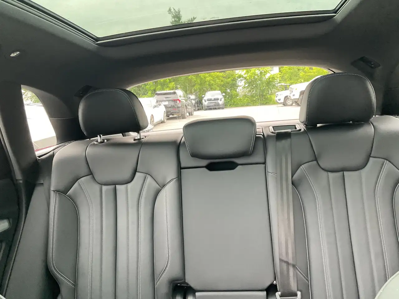 Audi Q5 снимка Audi Q5