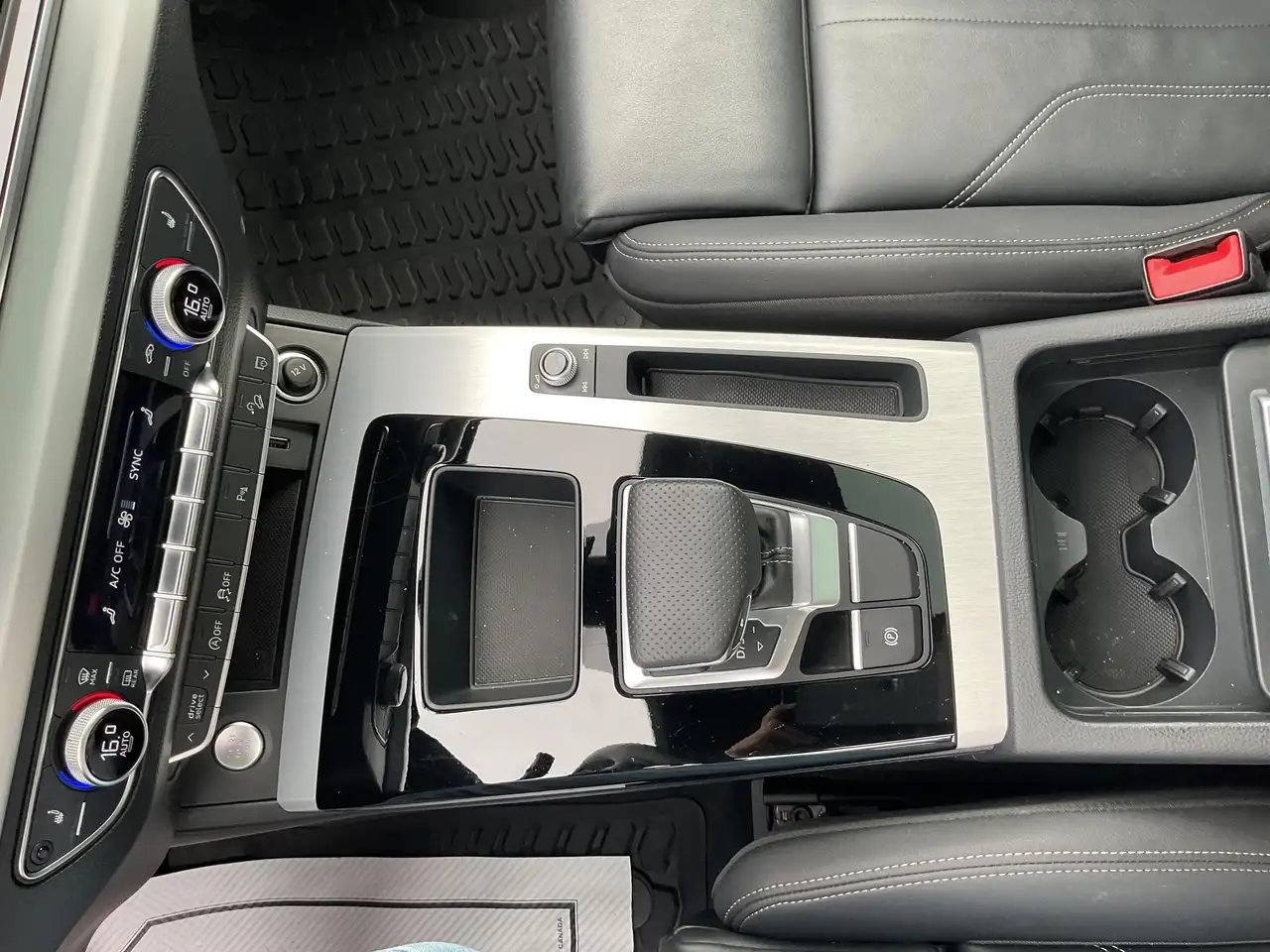 Audi Q5 снимка Audi Q5