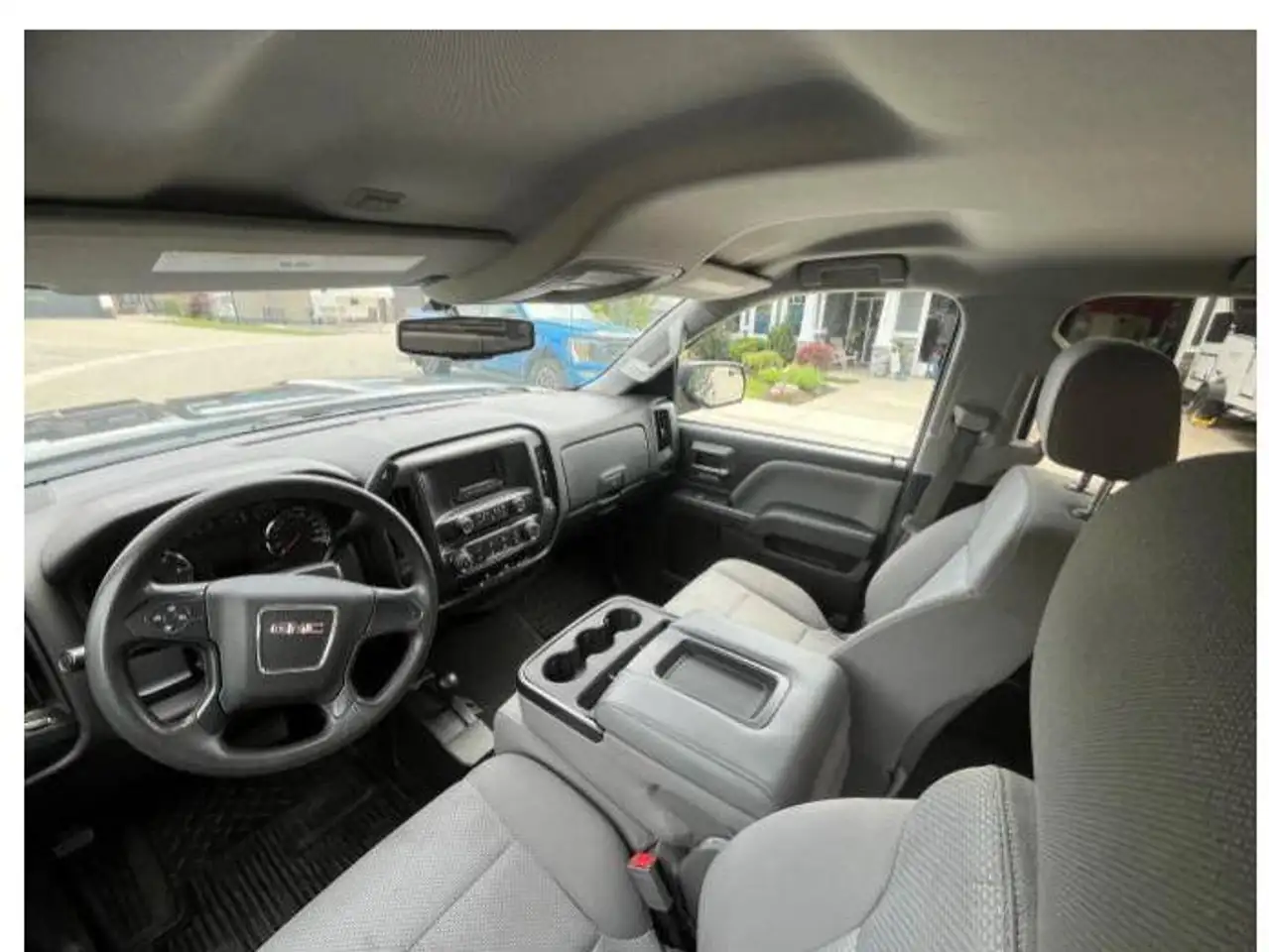 GMC Sierra 1500 photo GMC Sierra 1500