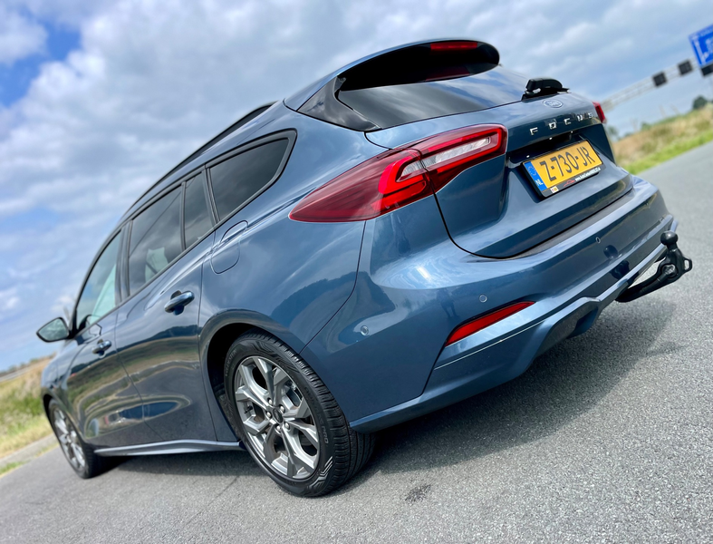 Ford Focus Wagon 1.0 EcoBoost Hybrid ST Line, Aut, Acc, Trekh — photo 9
