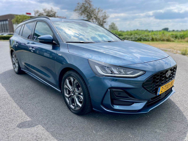Ford Focus Wagon 1.0 EcoBoost Hybrid ST Line, Aut, Acc, Trekh — photo 2
