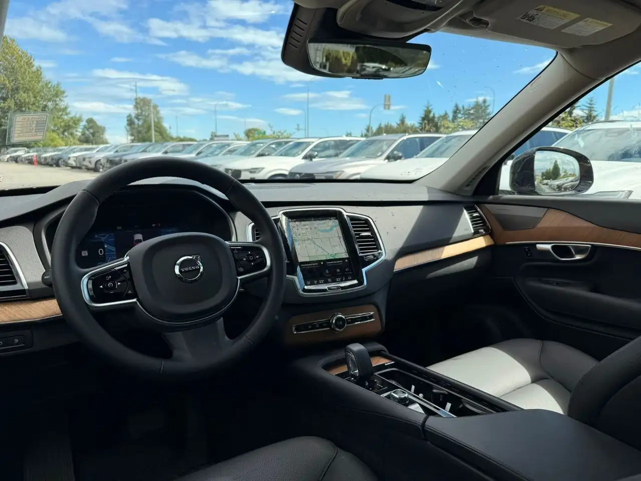 Volvo XC90 снимка Volvo XC90