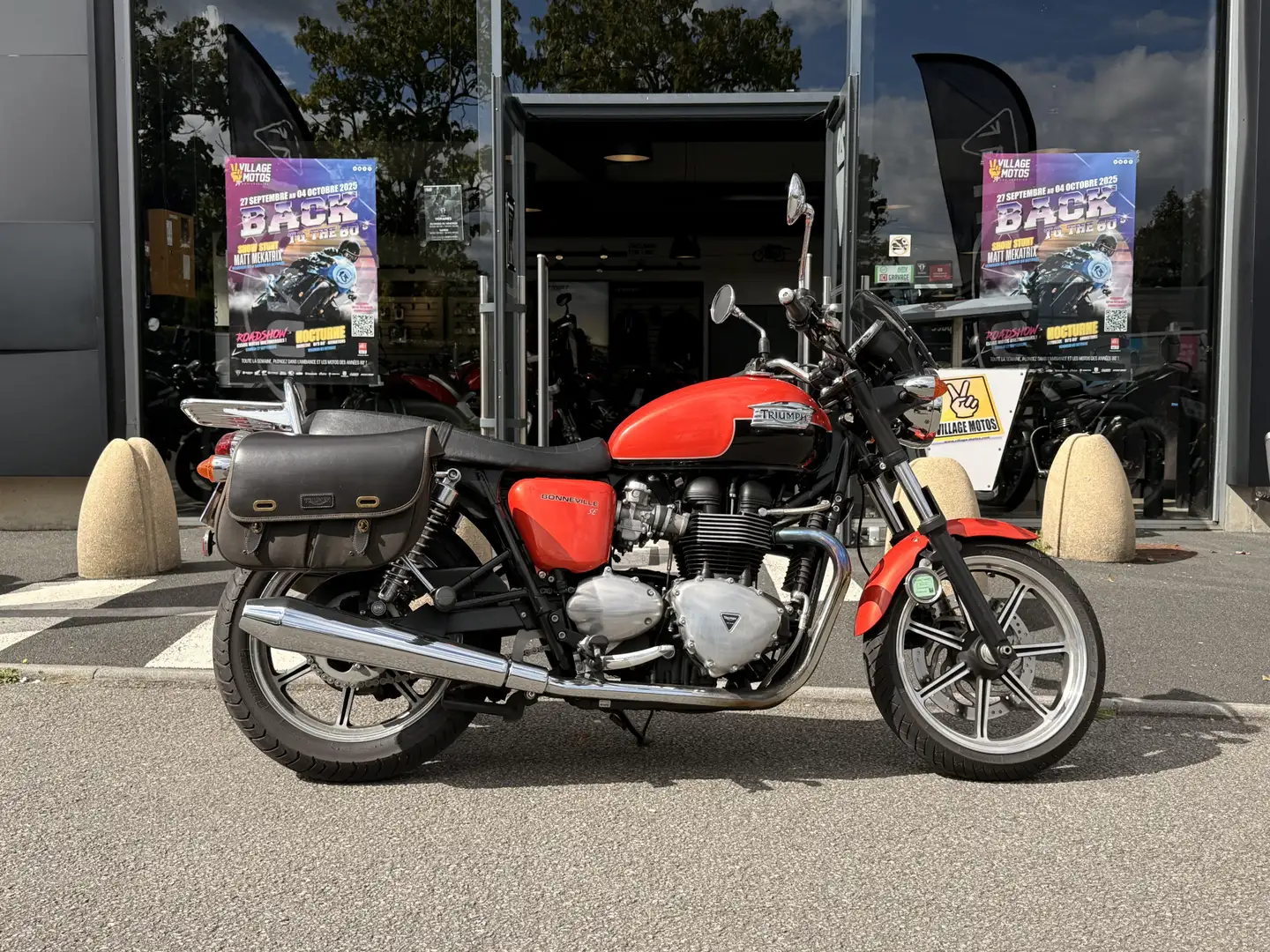 Triumph Bonneville SE - 2