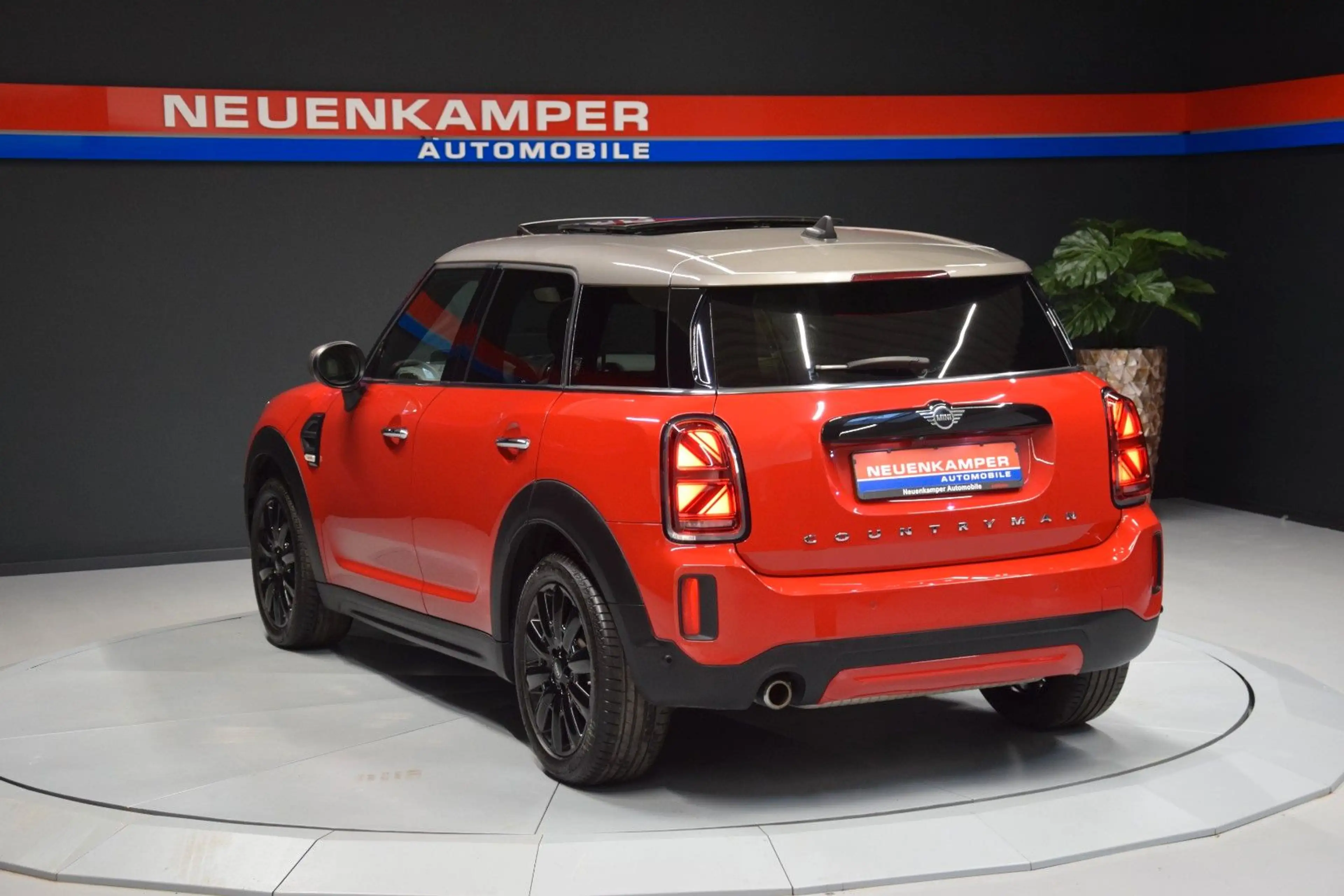 MINI Cooper Countryman Cooper Yours Trim Pano ACC Memory — photo 5
