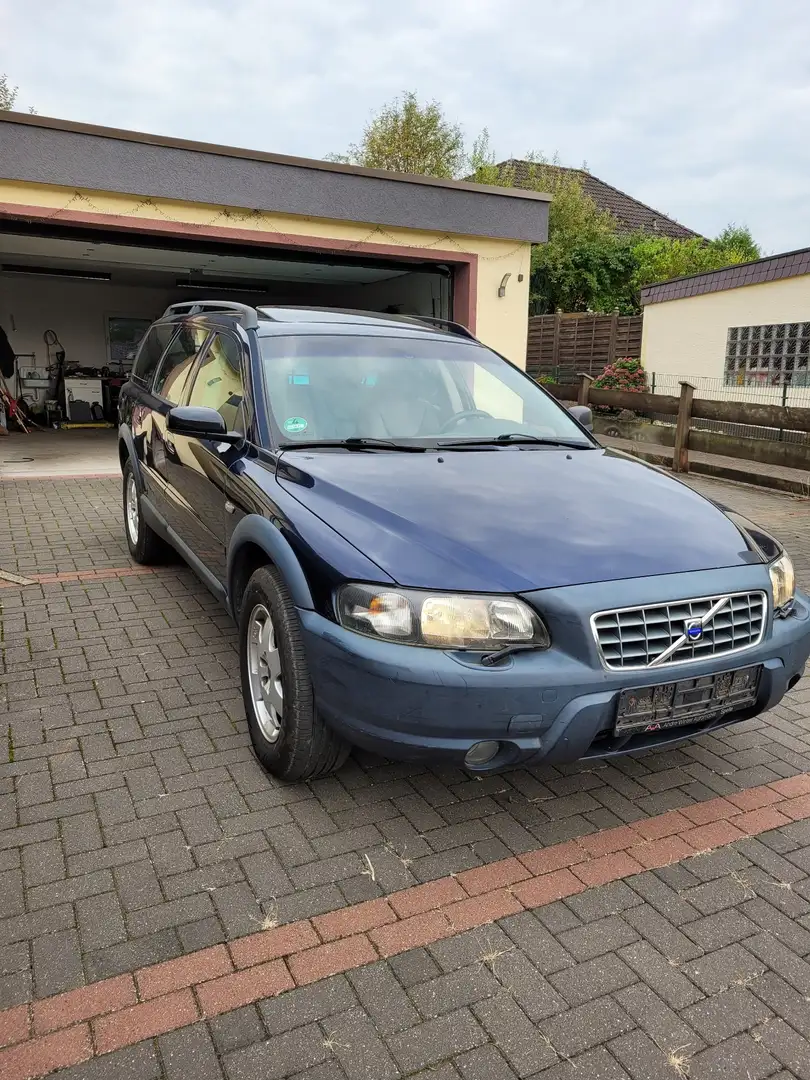 Volvo XC70 Ozean Race Синій - 2