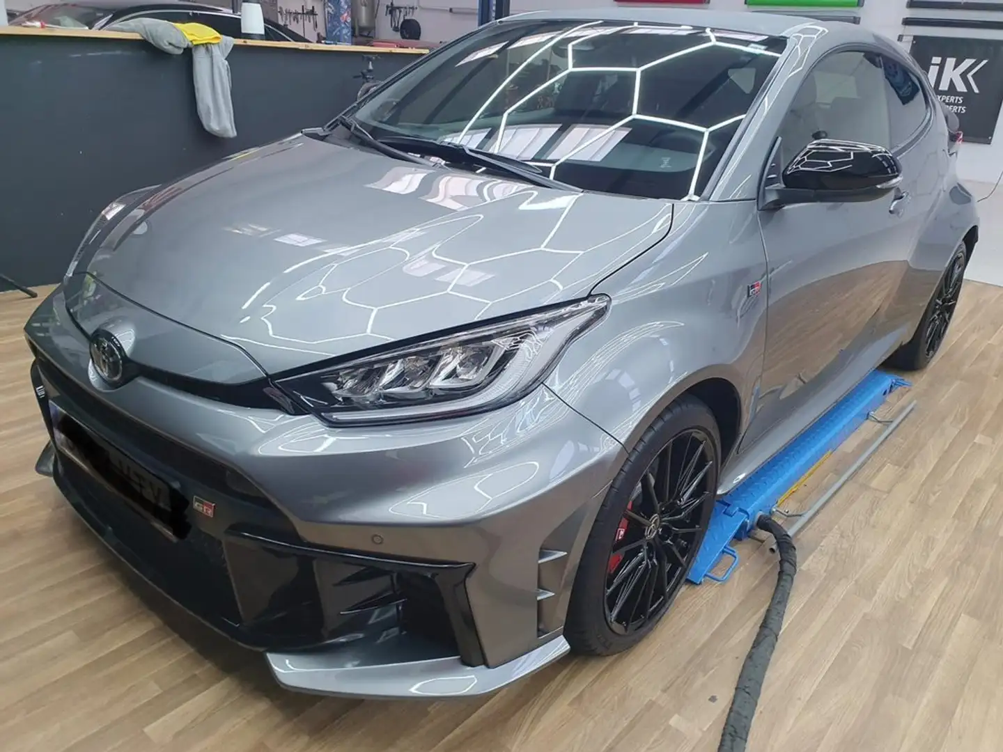 Toyota Yaris 1.5 GR Sport - 1
