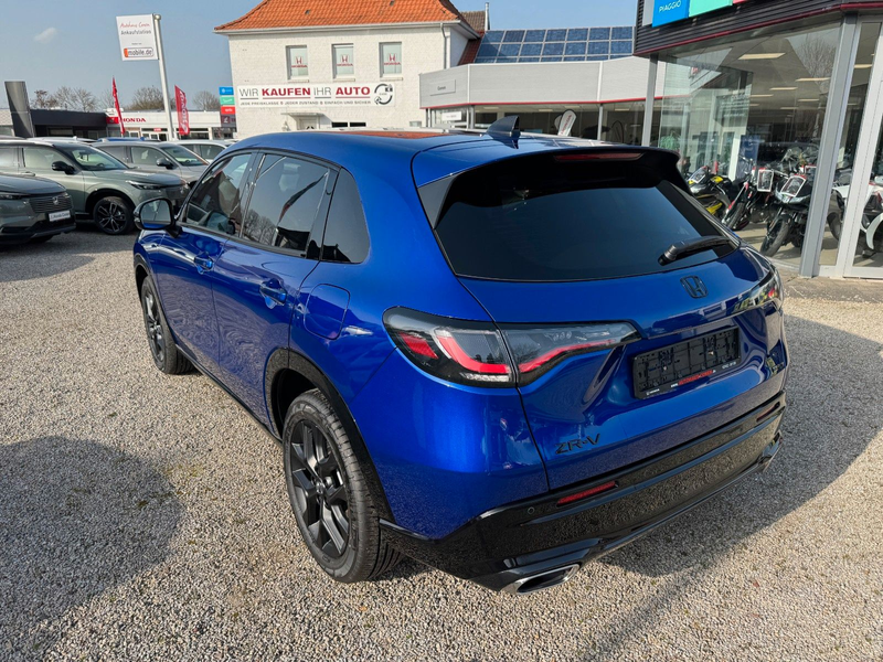 Honda ZR-V 2.0 e:HEV Sport Black-Emblem — photo 6