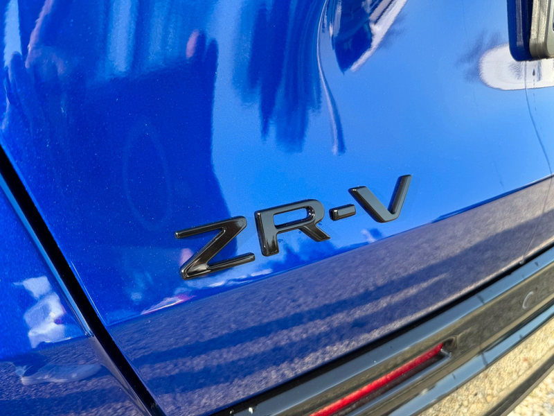 Honda ZR-V 2.0 e:HEV Sport Black-Emblem — photo 14