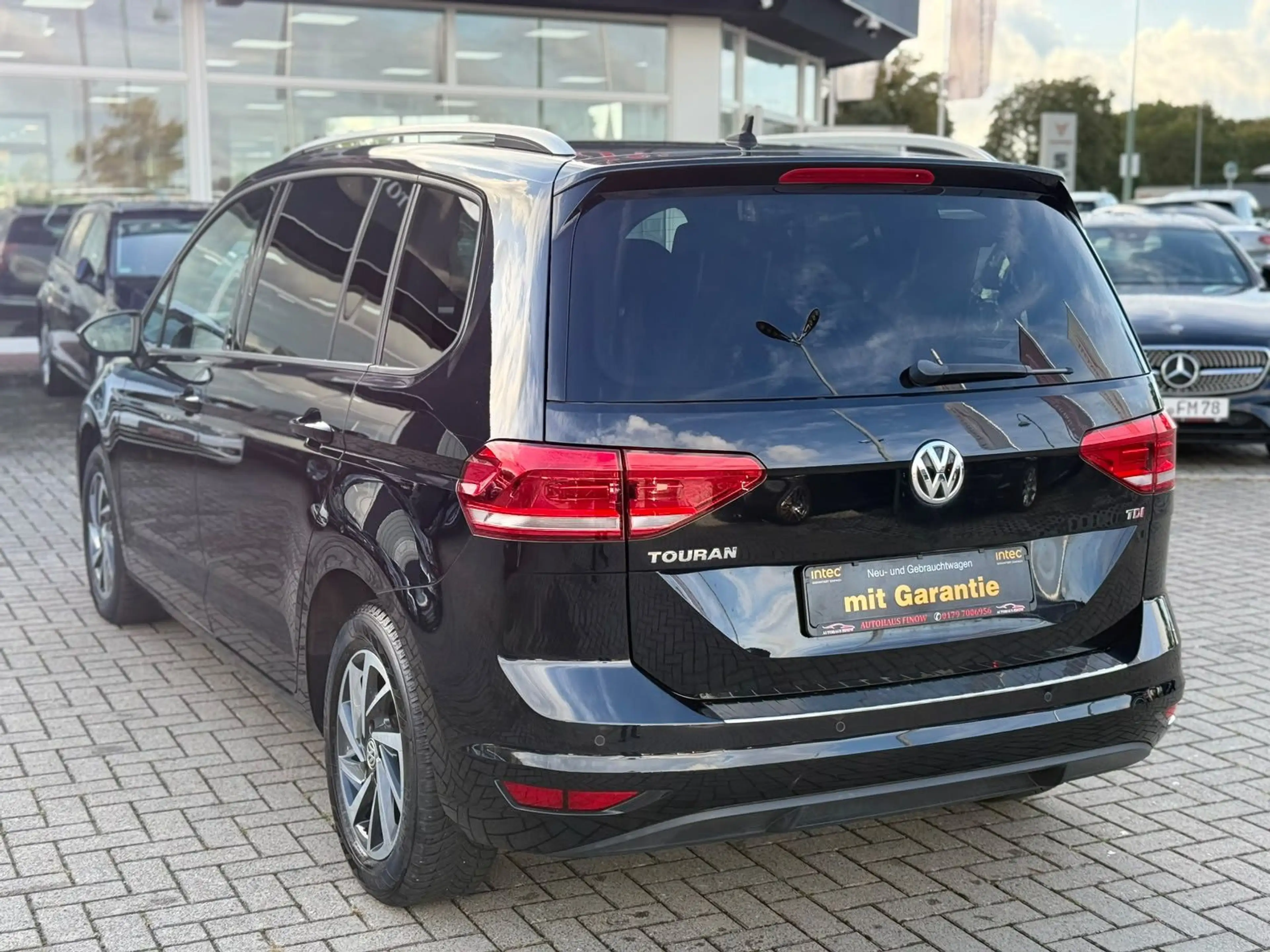 Volkswagen Touran 1.6 TDI"DSG"Sound"7SITZE"ACC"NAVI"PDC" — photo 6