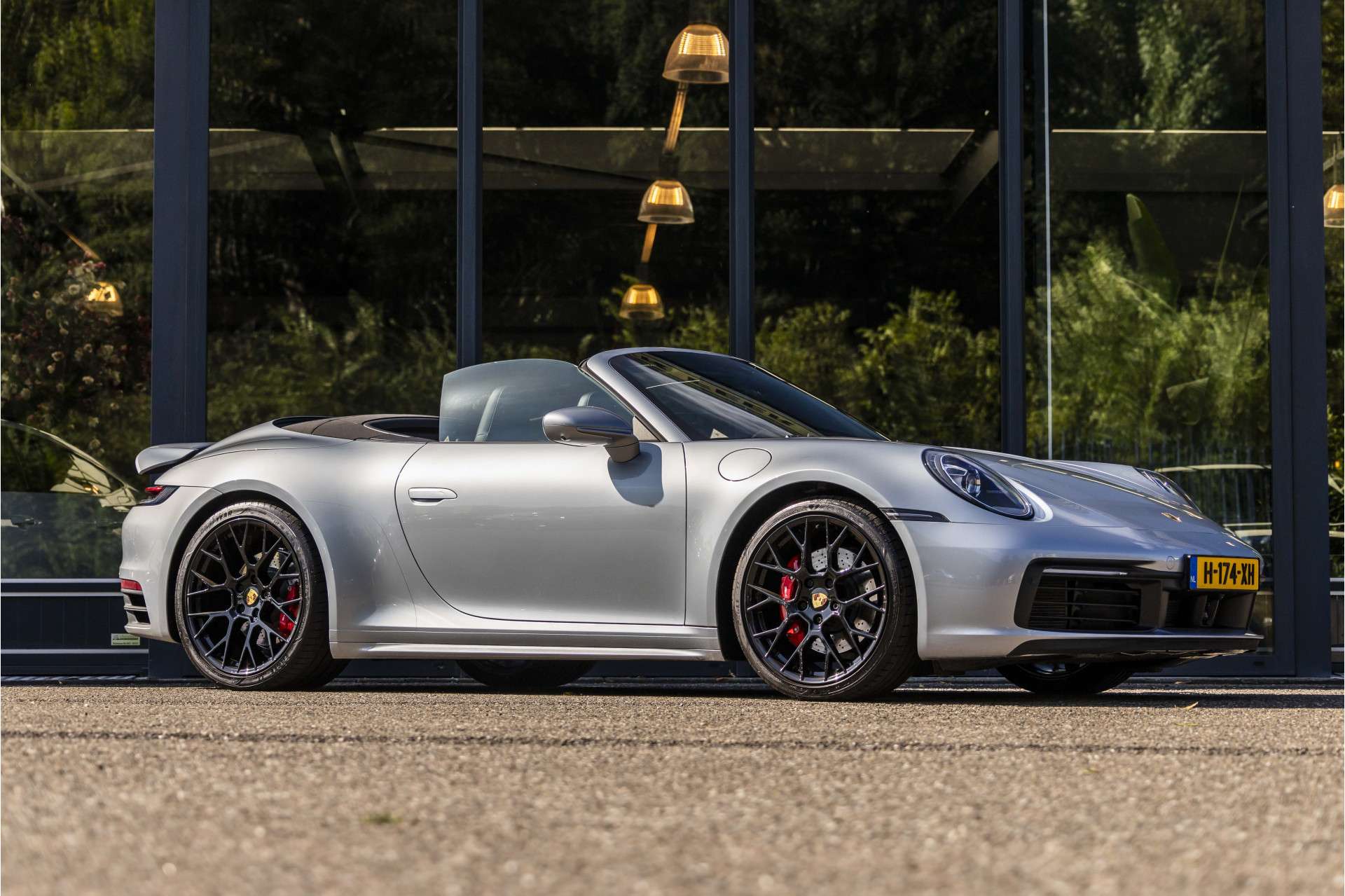 Porsche 992