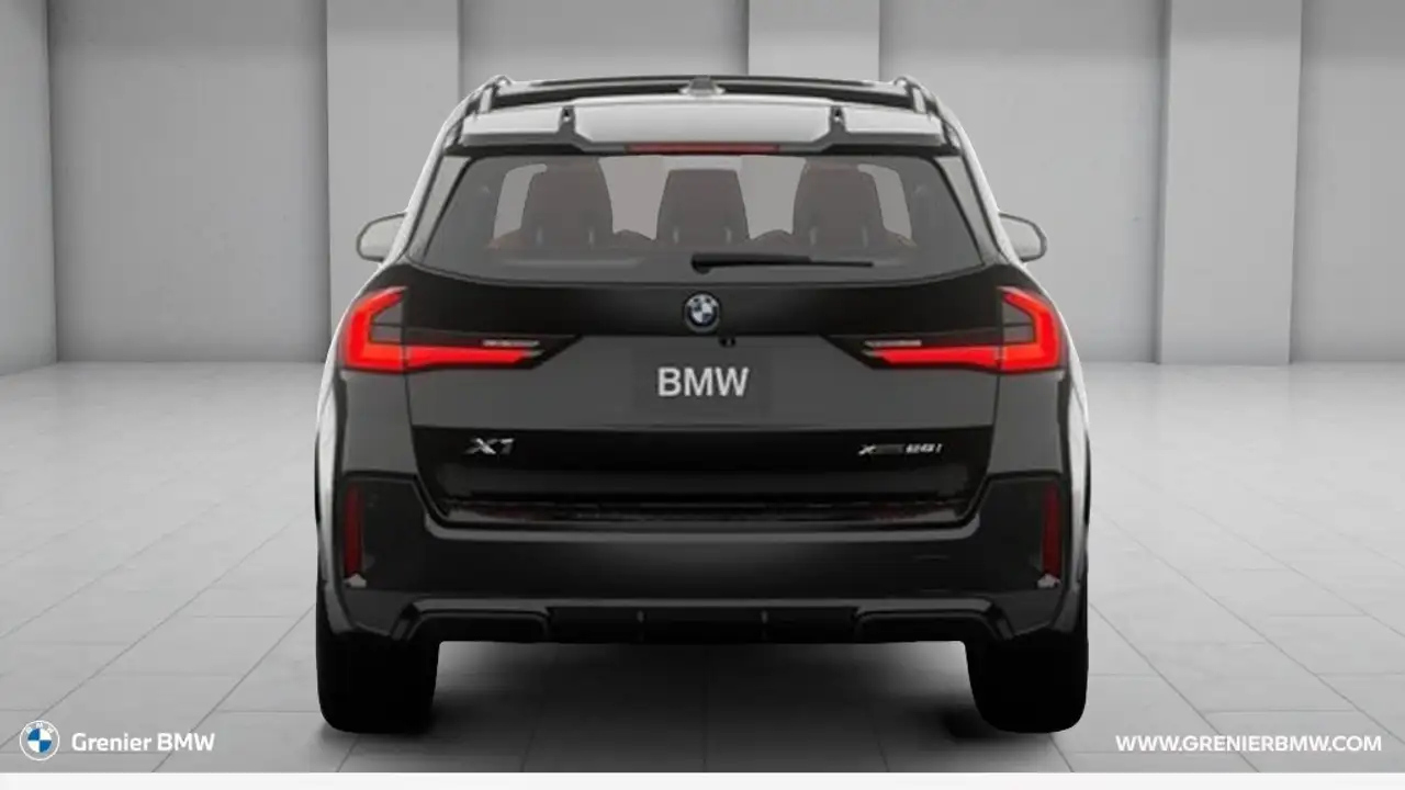 BMW X1 снимка BMW X1