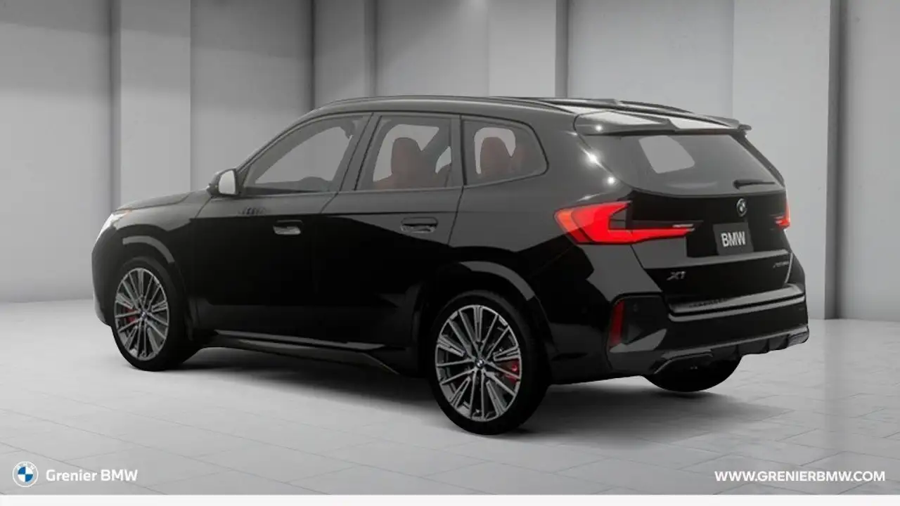 BMW X1 снимка BMW X1