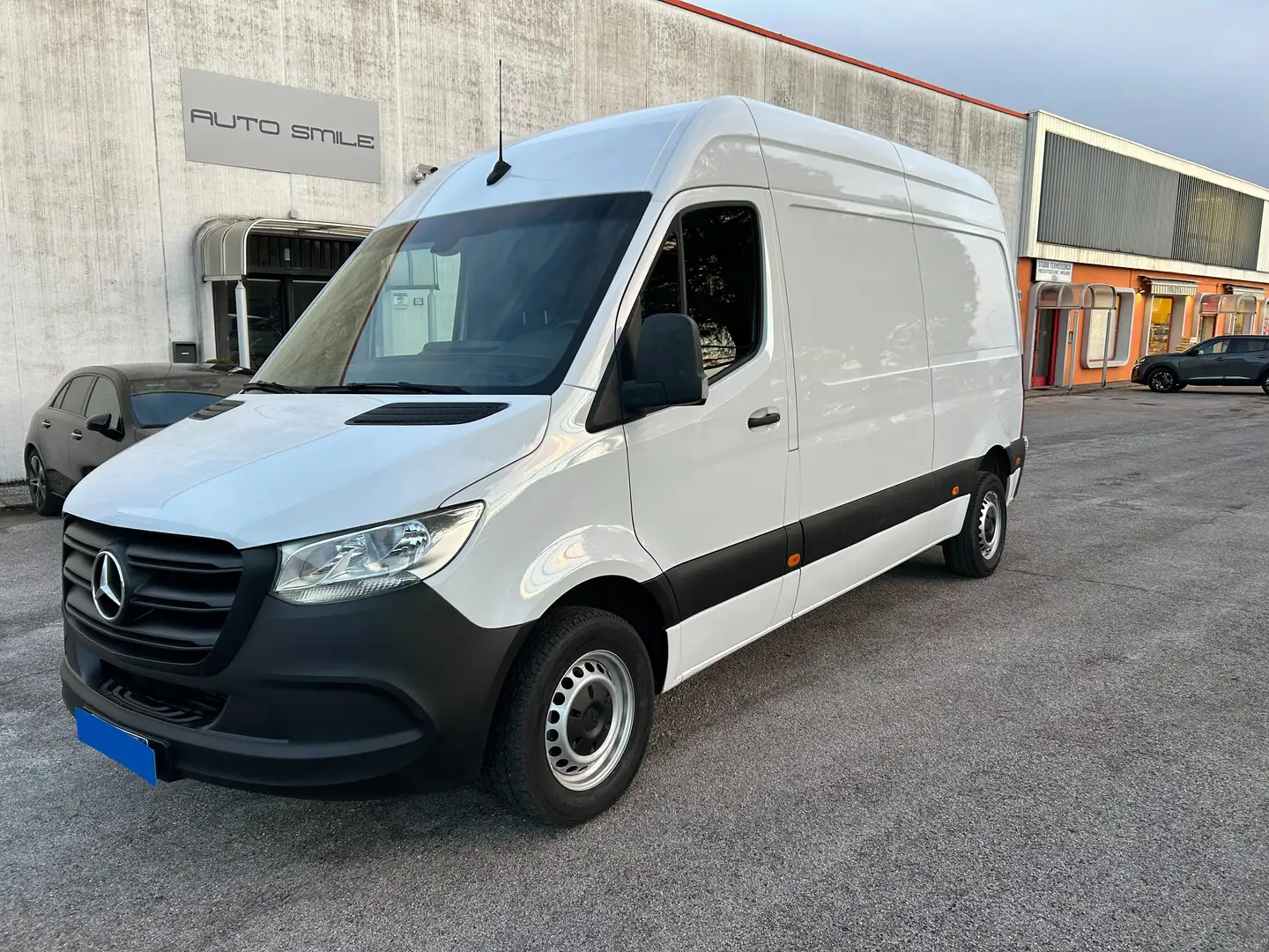 Mercedes-Benz Sprinter F39/33 311 CDI FWD TA Furgone Bianco - 1