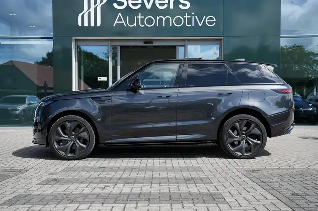 Land Rover Range Rover Sport view 5