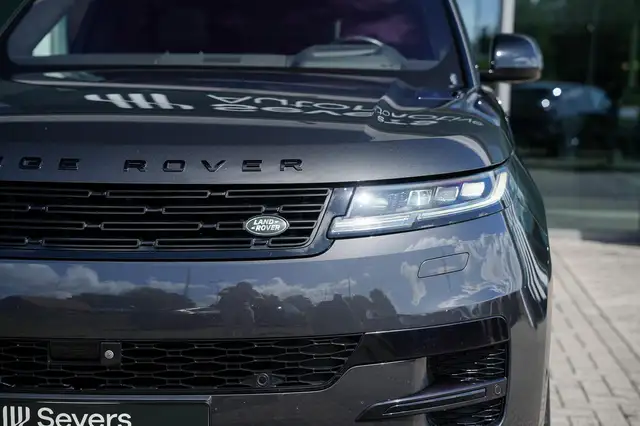 Land Rover Range Rover Sport view 26