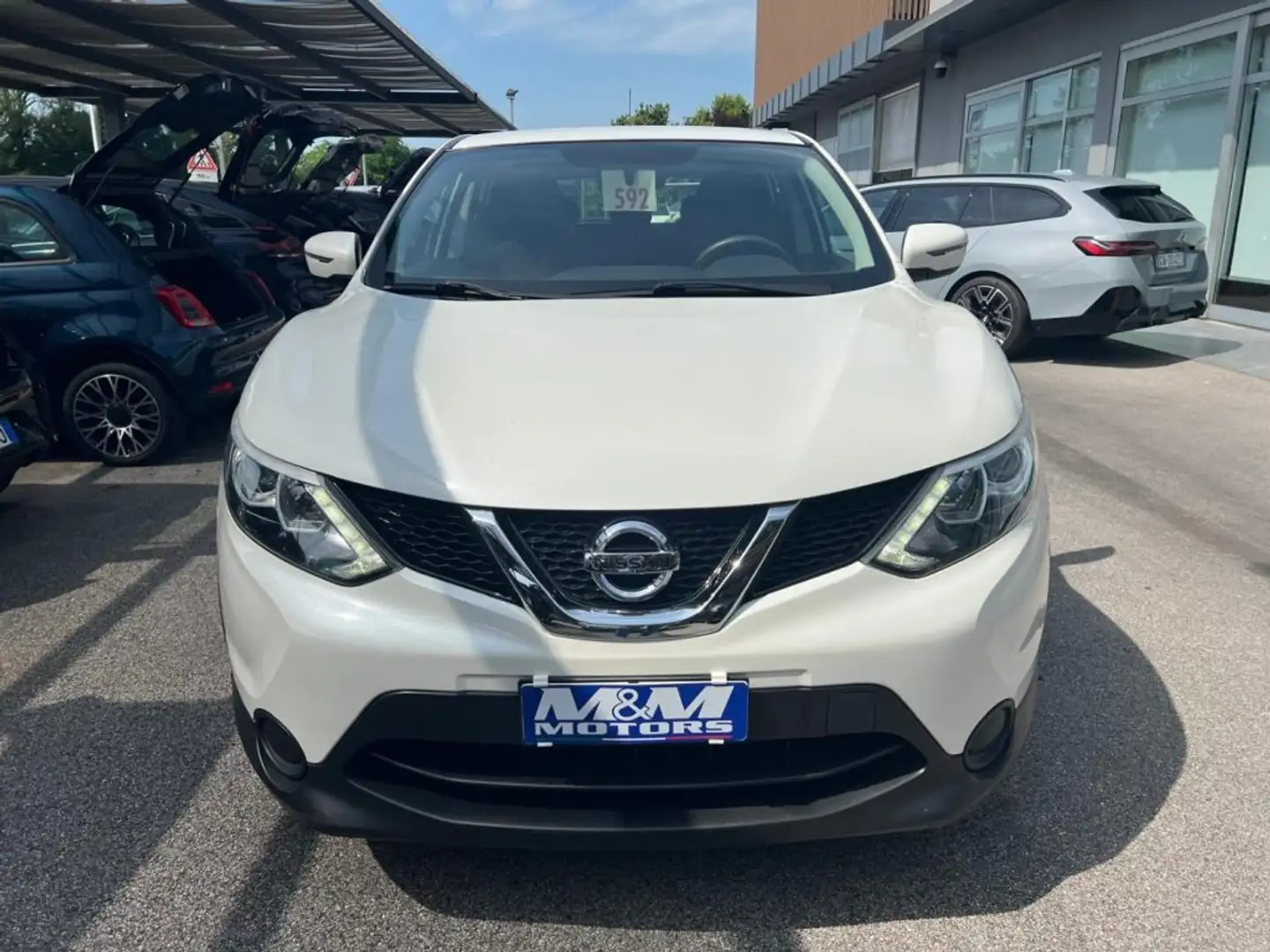 Nissan Qashqai 1.5 dCi Visia White - 2