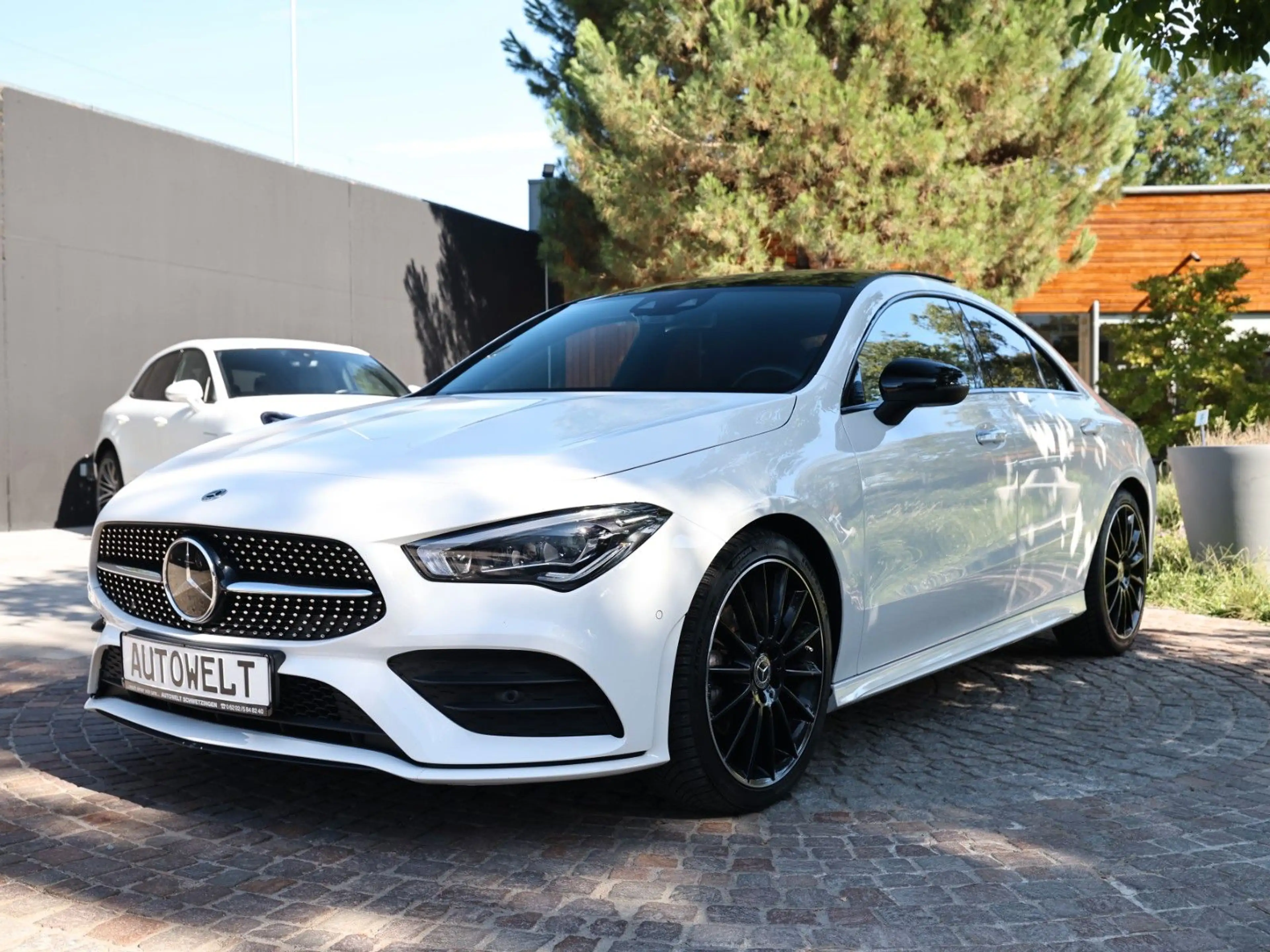 Mercedes-Benz CLA 220 d AMG,Night,Panorama,Ambiente,Kamera,LED — photo 3