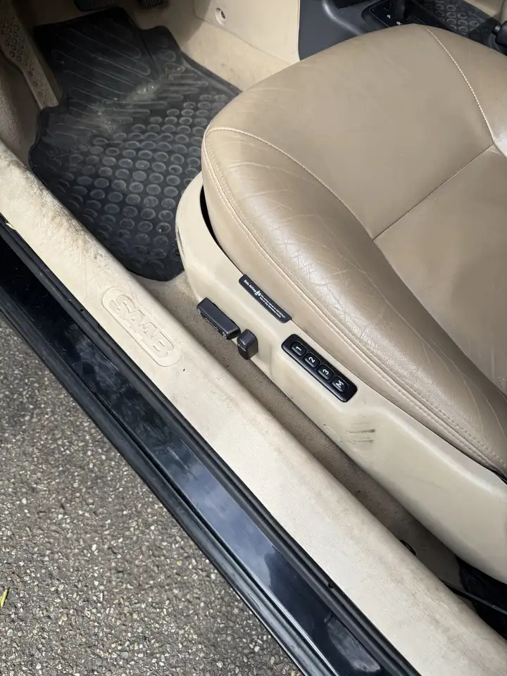 Saab 9-3 2.0 Turbo, foto 5