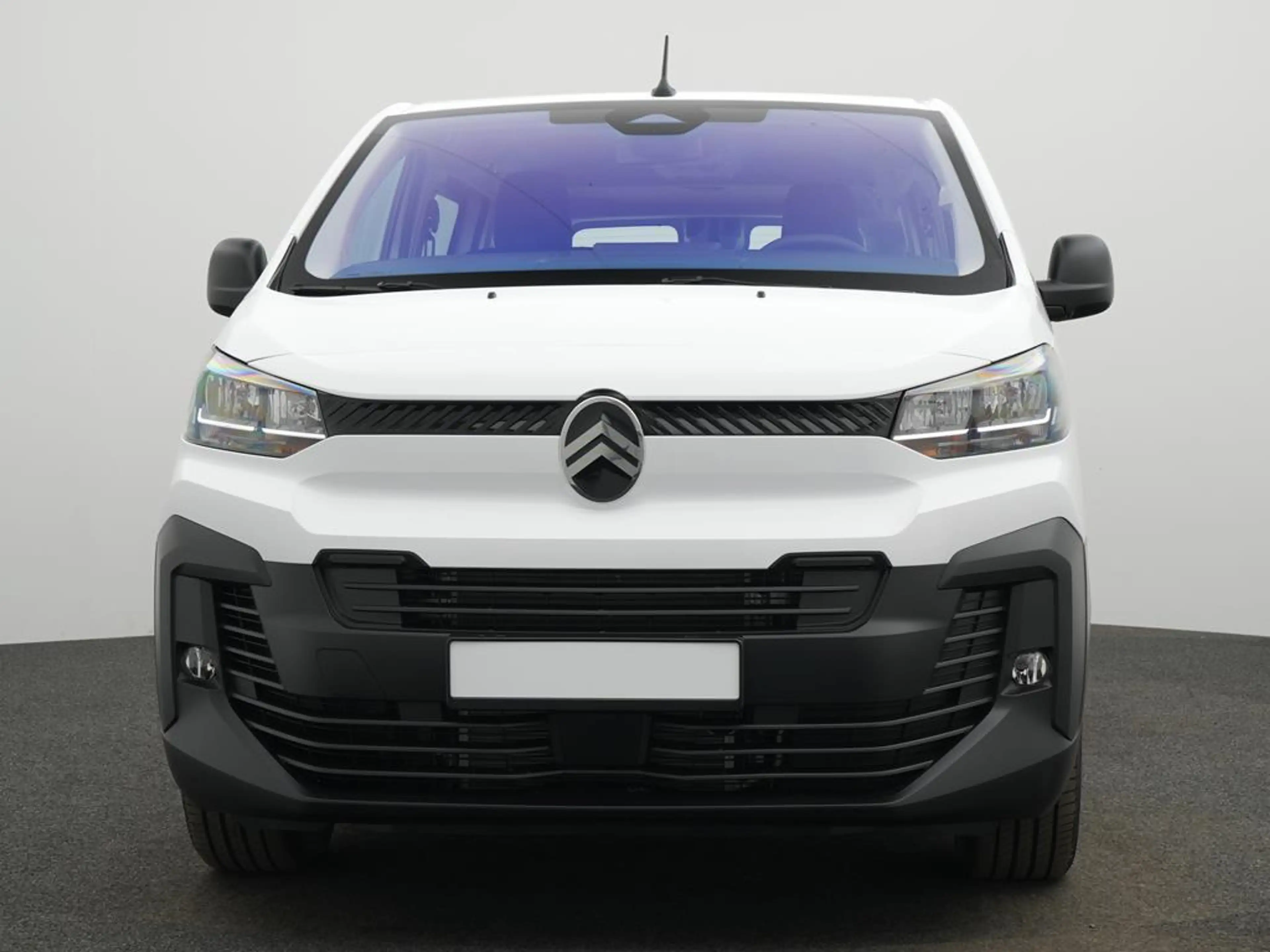 Citroen Jumpy Kombi M Diesel 180 Automatik 9-Sitzer — photo 3