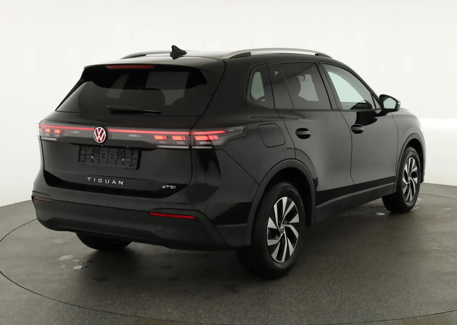 Volkswagen Tiguan 1.5 eTSI 110 kW Life DSG Life, easyOpen, LED-Pl... Schwarz - 1