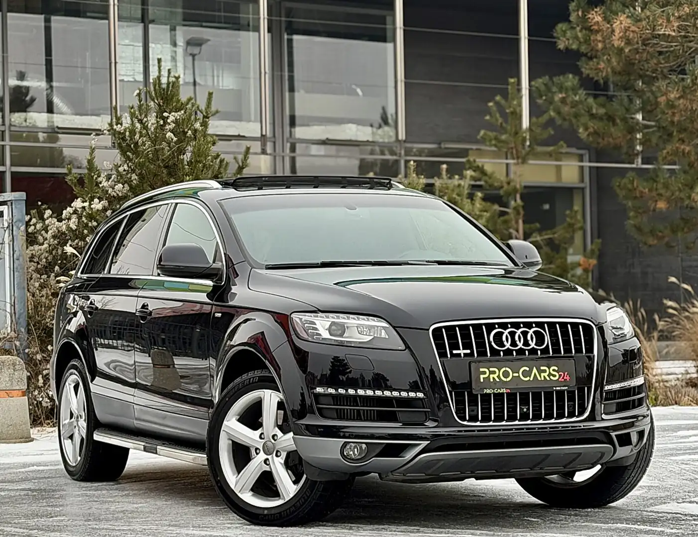 Audi Q7 3,0 TDI // GARANTIE // PANORAMA // S-Line Schwarz - 1