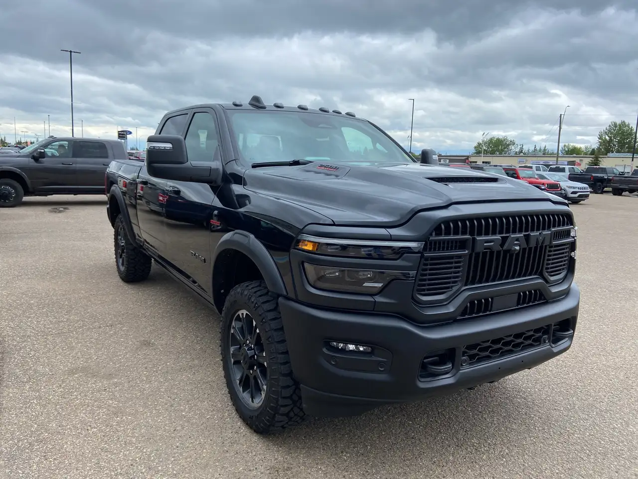 RAM 2500 снимка RAM 2500
