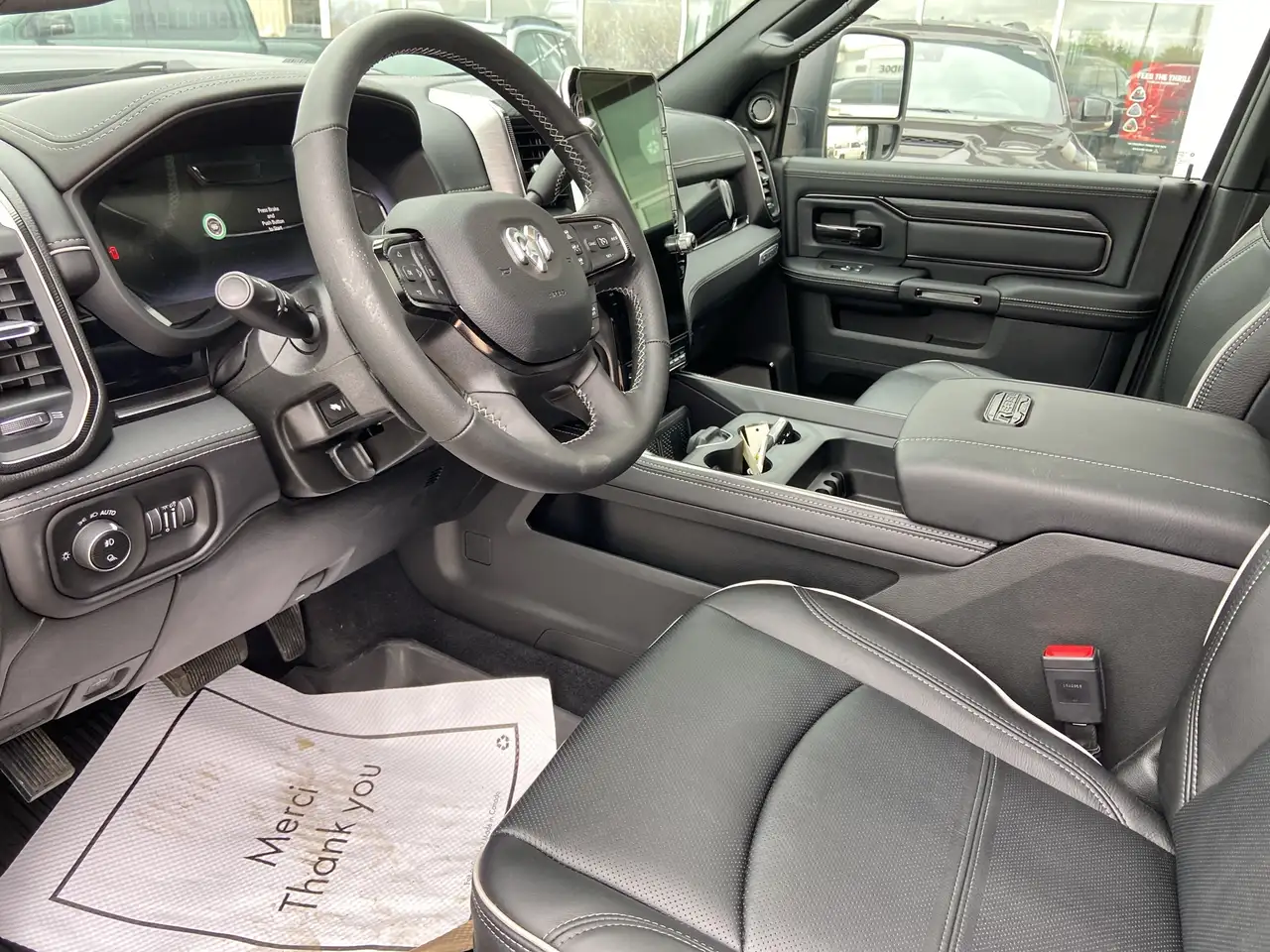RAM 2500 снимка RAM 2500