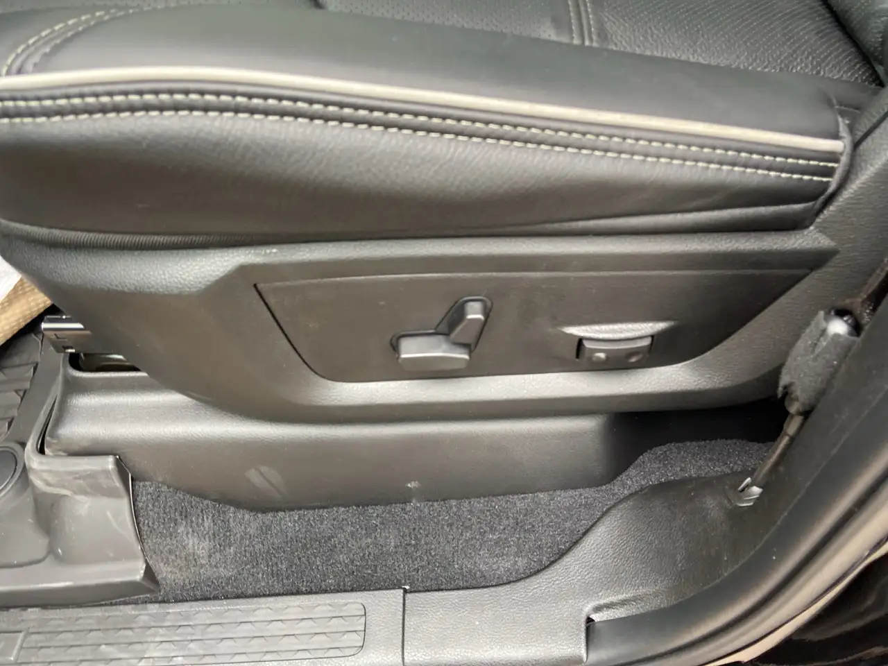 RAM 2500 снимка RAM 2500