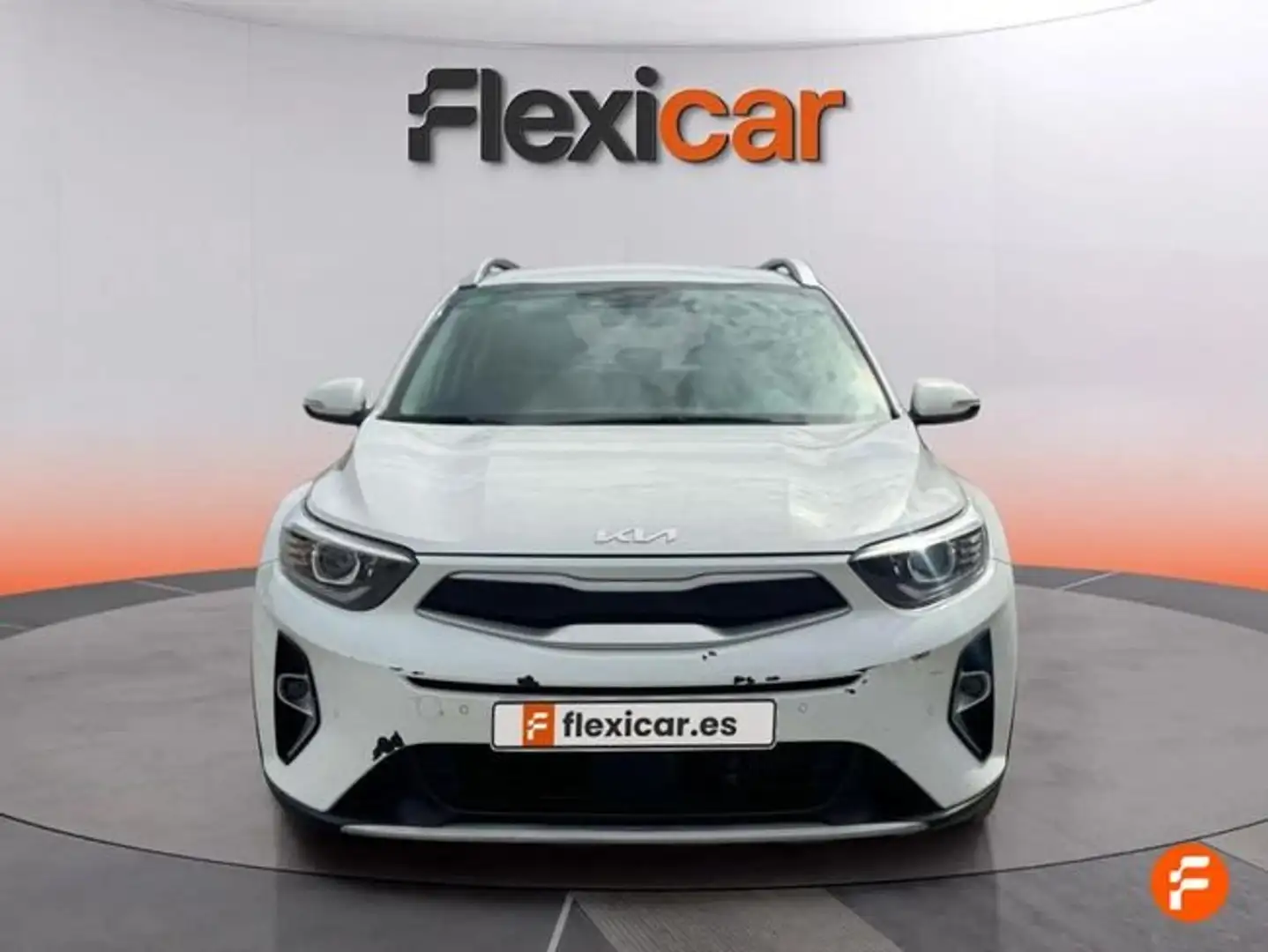 Kia Stonic 1.0 T-GDi 74kW (100CV) MHEV iMT Drive Blanco - 2