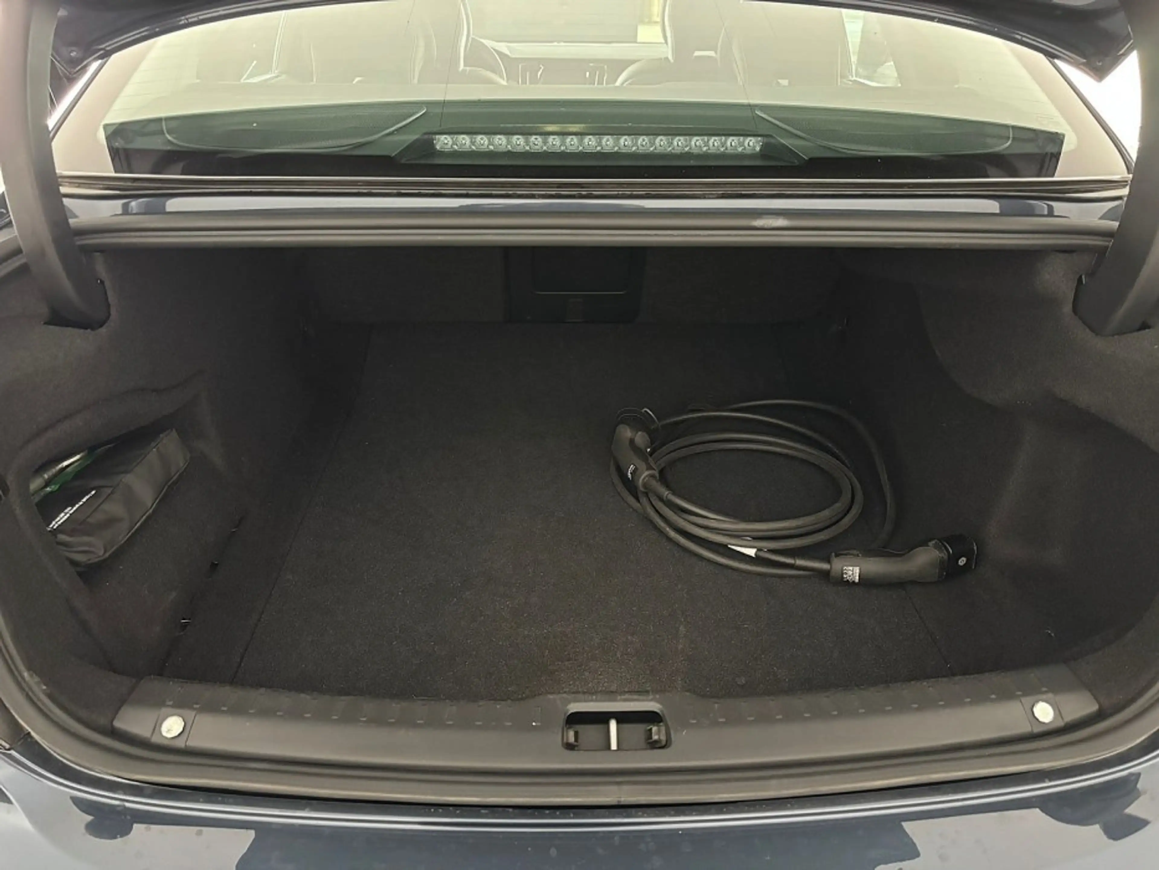 Volvo S90 2.0 T8 AWD Ultimate Bright | SCHUIFDAK | harman/ka — photo 5