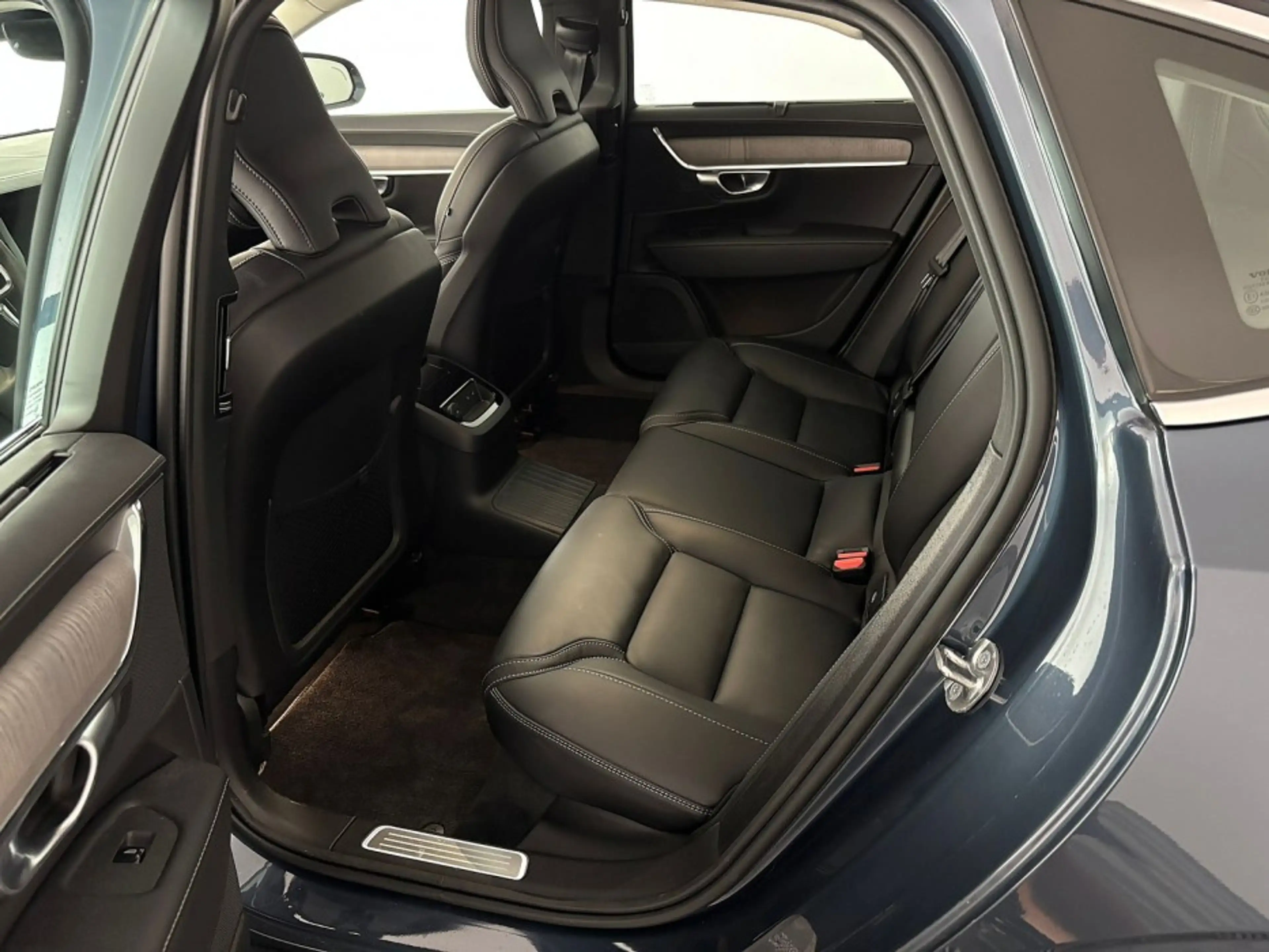 Volvo S90 2.0 T8 AWD Ultimate Bright | SCHUIFDAK | harman/ka — photo 4