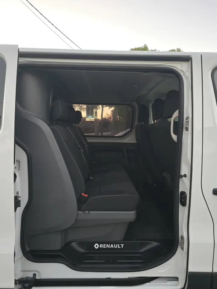 Renault Trafic Fourgon — photo 11 sur 16