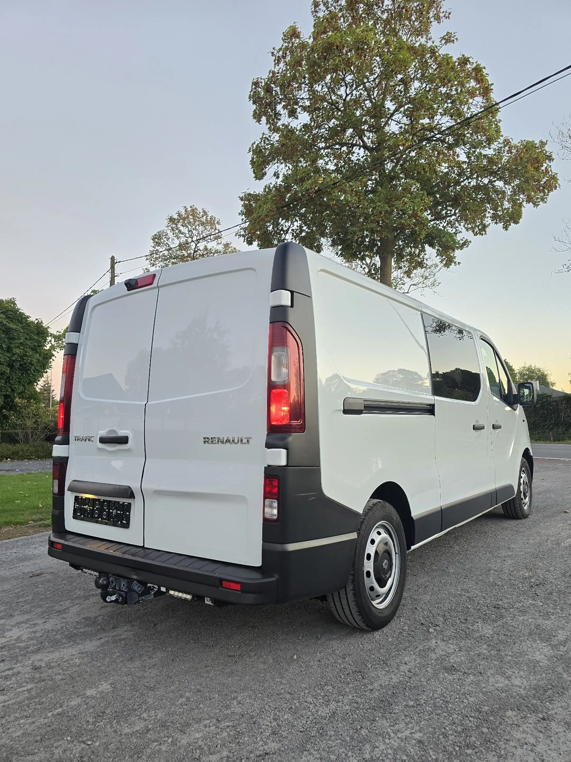 Renault Trafic Dubbele cabine 6Zit L2-Navi-Camera/Trekhaak — photo 3