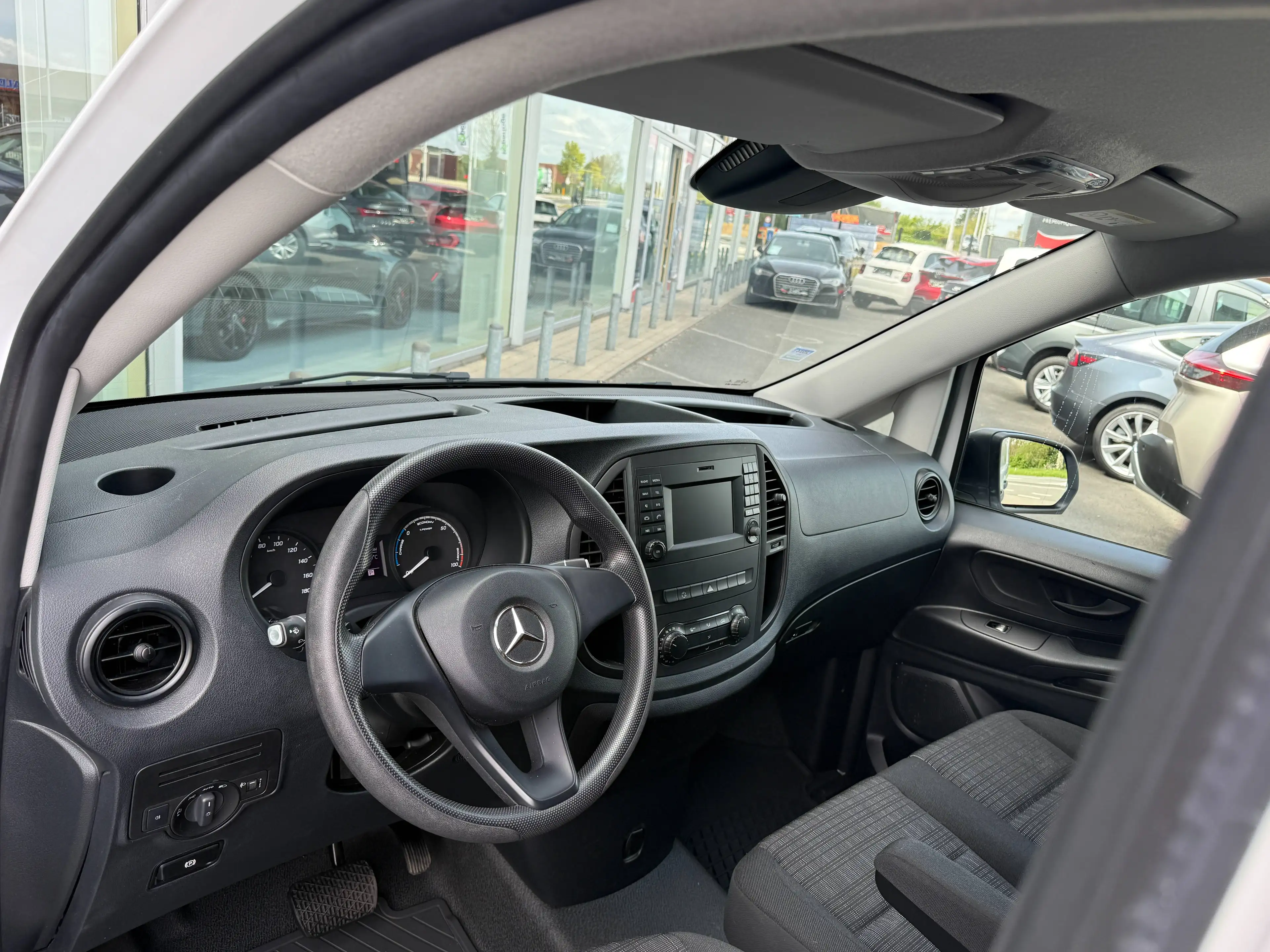 Mercedes-Benz Vito ZETELVERWARMING / CAMERA / 3ZIT / SOH 94% / — photo 14