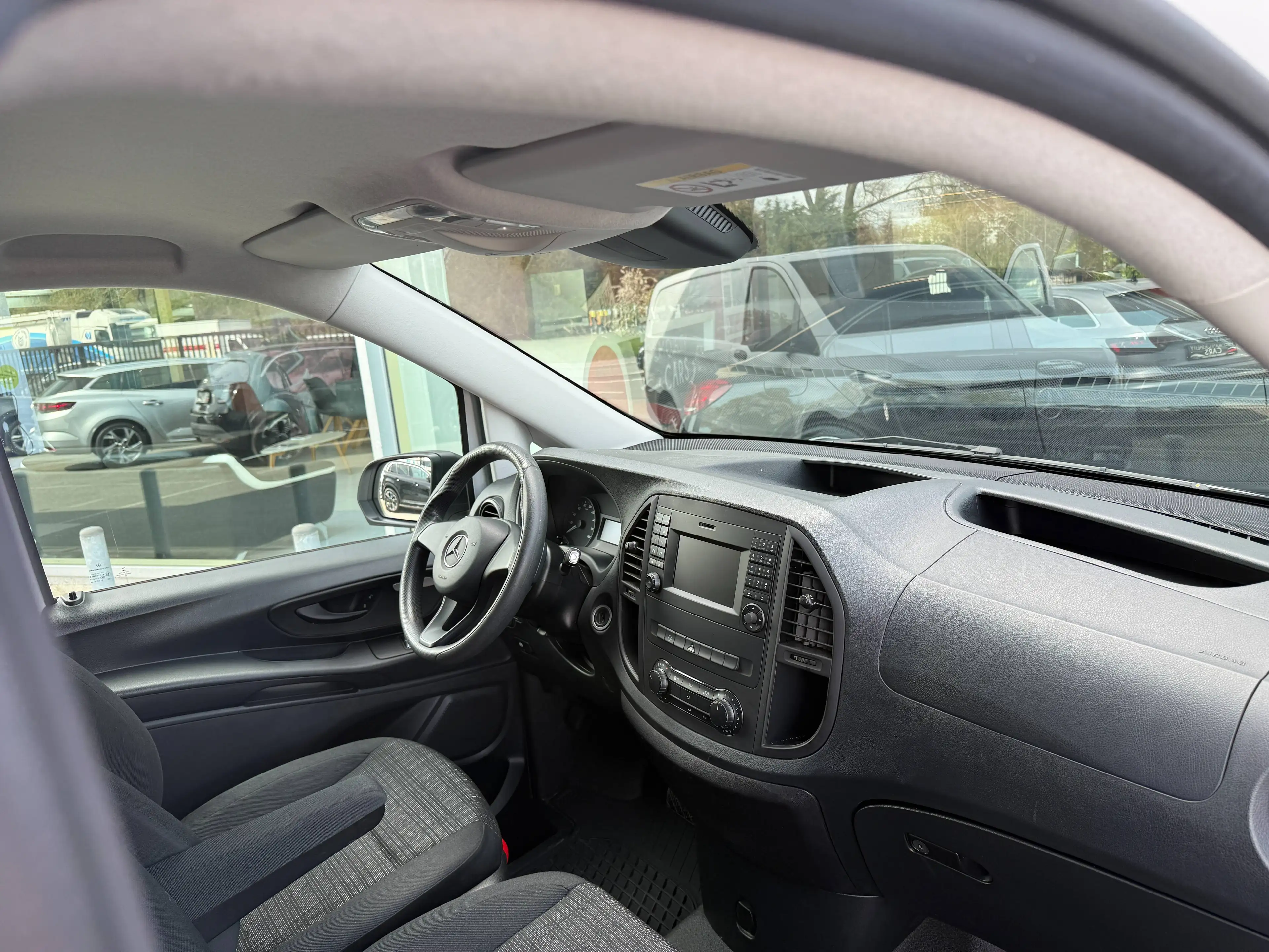 Mercedes-Benz Vito ZETELVERWARMING / CAMERA / 3ZIT / SOH 94% / — photo 19