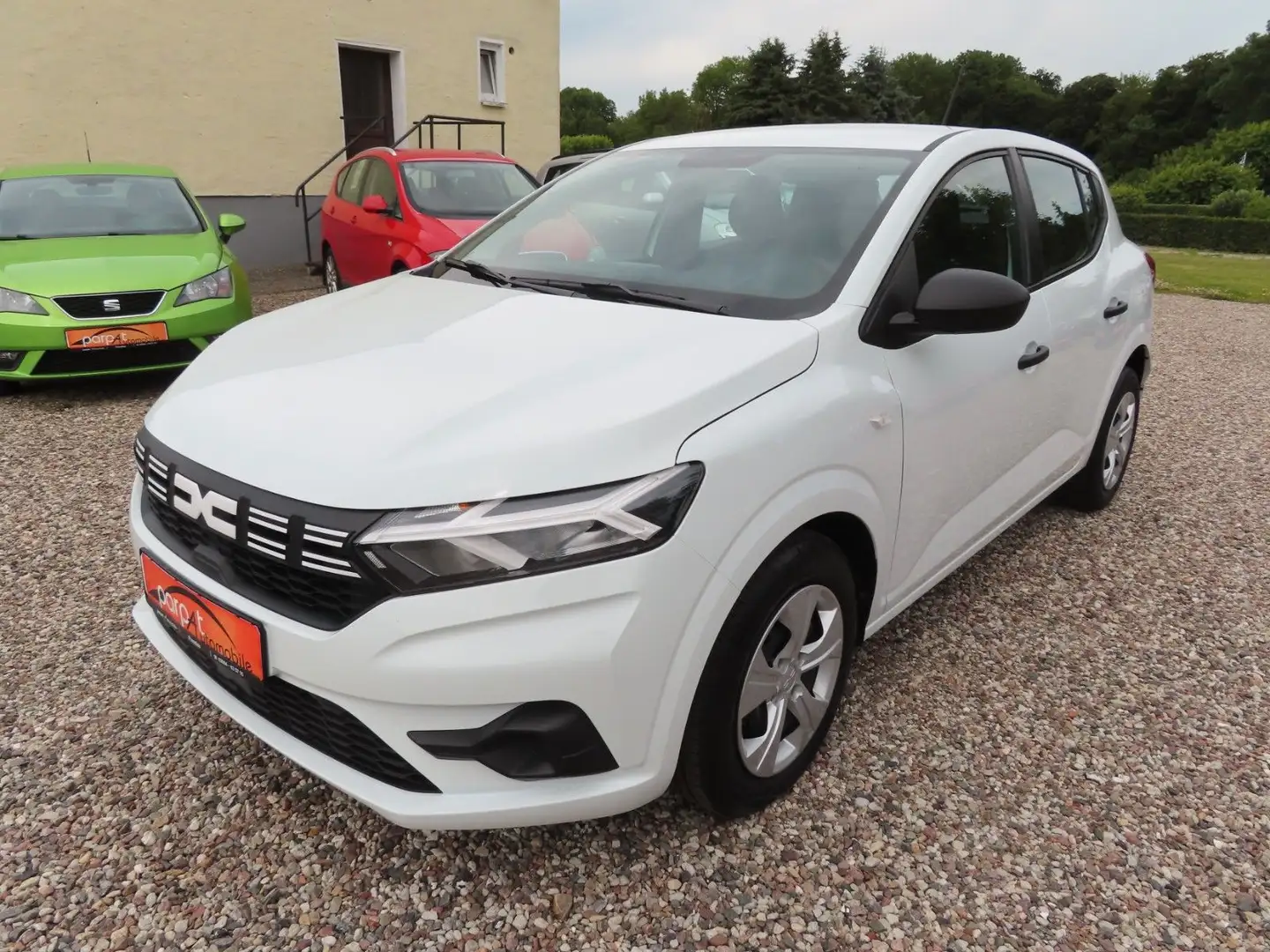 Dacia Sandero . Klima Weiß - 1