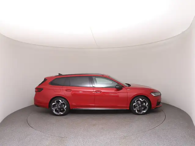 Skoda Superb 4x4 Sportline TDI DSG Ansicht 6