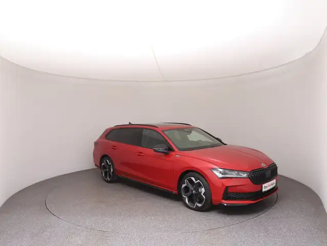 Skoda Superb 4x4 Sportline TDI DSG Ansicht 7