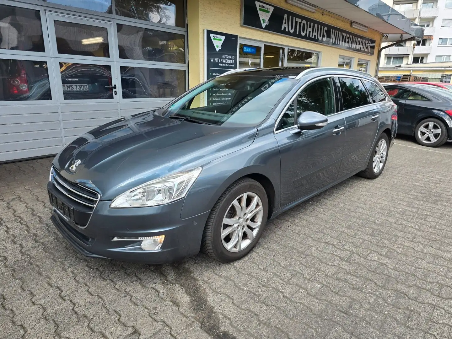 Peugeot 508 SW Allure 155 THP PANORAMA* Grau - 1