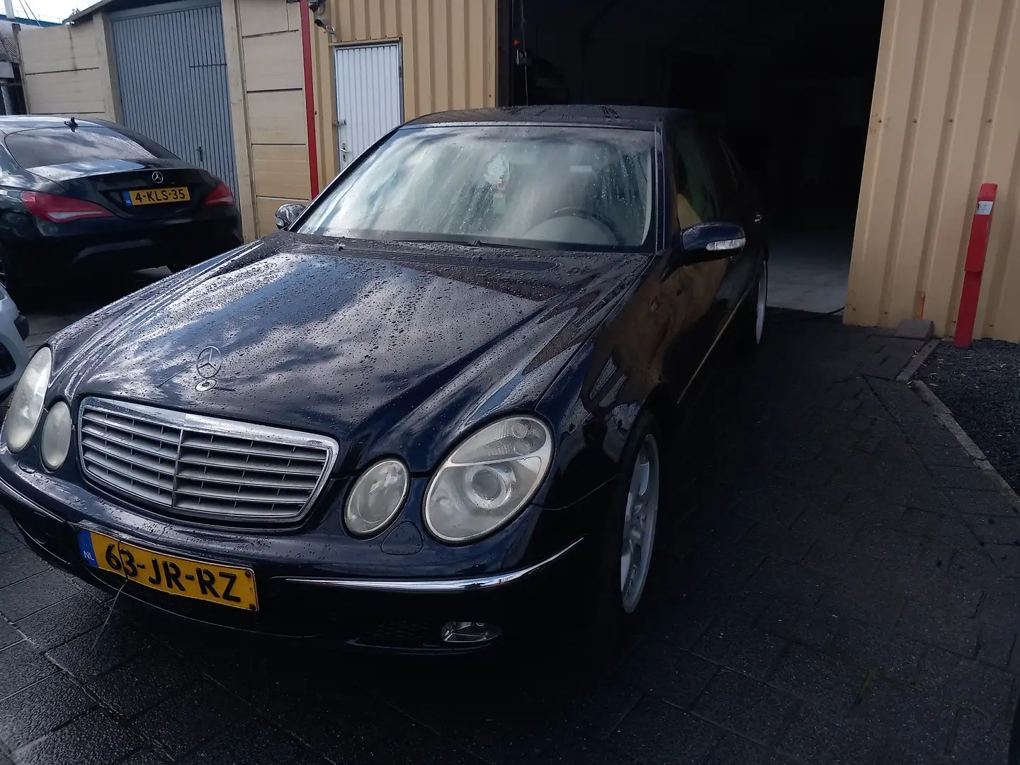 Mercedes-Benz E 240 E 240 Avantgarde Blauw - 2