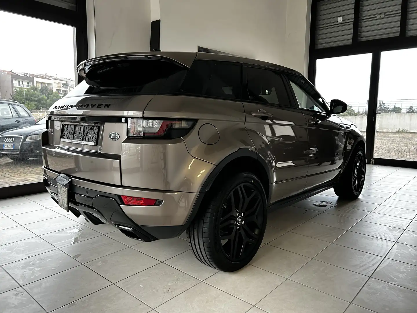 Land Rover Range Rover Evoque 5p 2.0 td4 HSE 180cv auto - 2