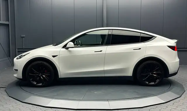Tesla Model Y view 2