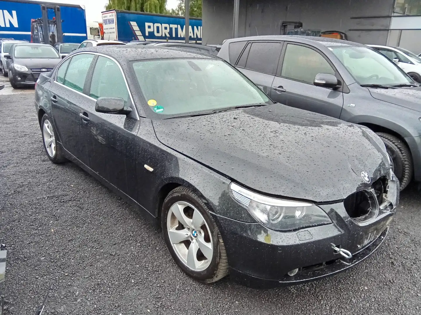 BMW 523 Baureihe 5 Lim. 523i Noir - 2
