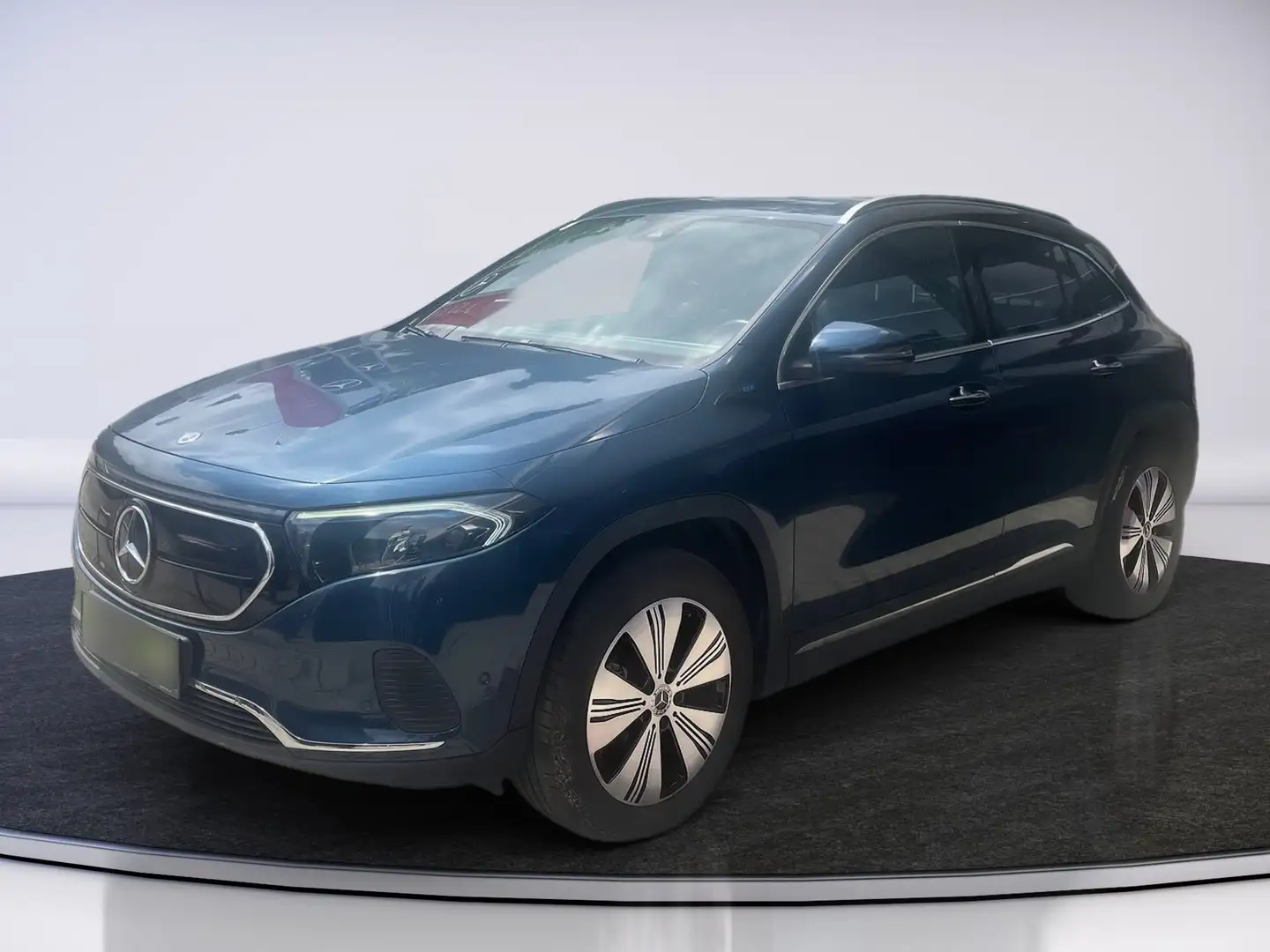 Mercedes-Benz EQA 250 Progressive Line KeyLess ParkAss. SHZ Blau - 2